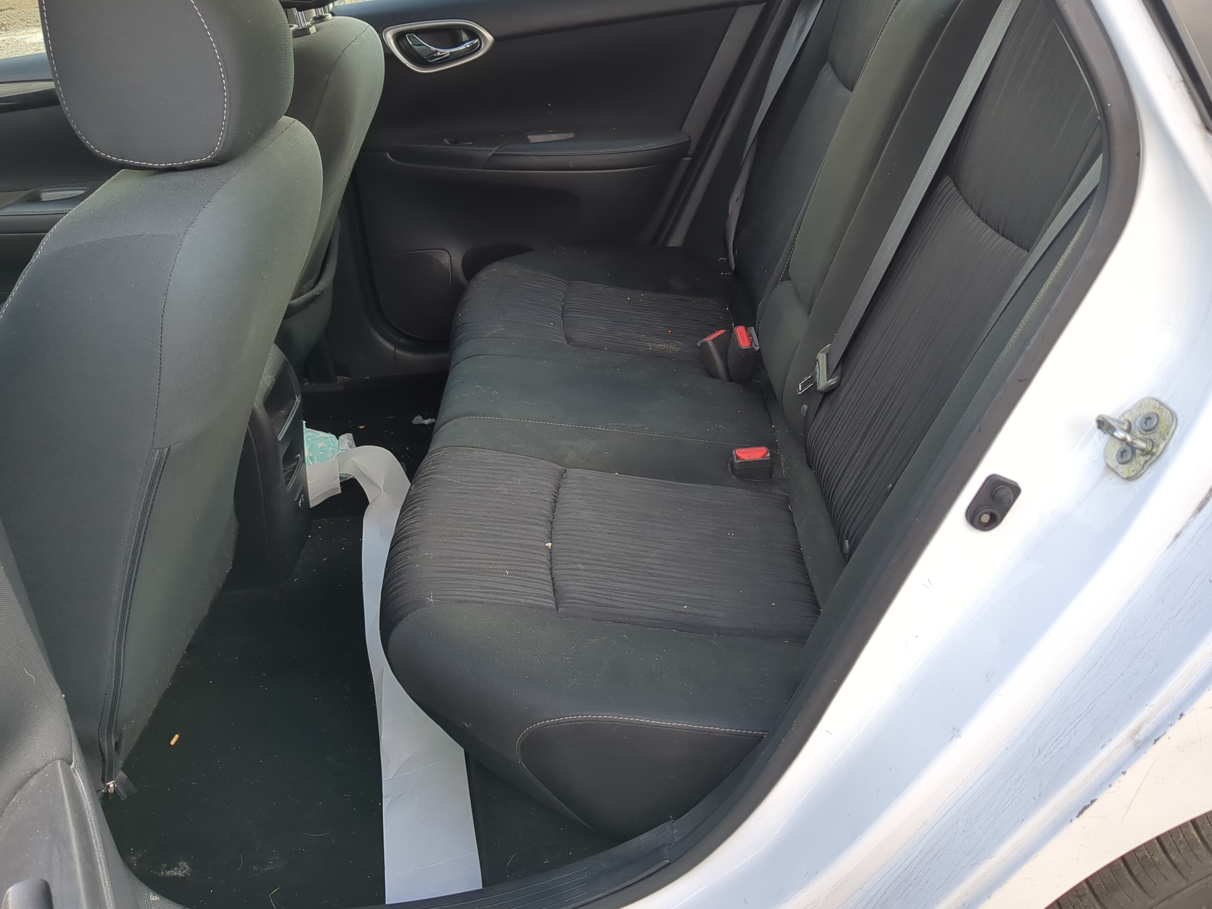 2019 Nissan Sentra Rear Seat Oem 1215375 - Oemusedautoparts1.com