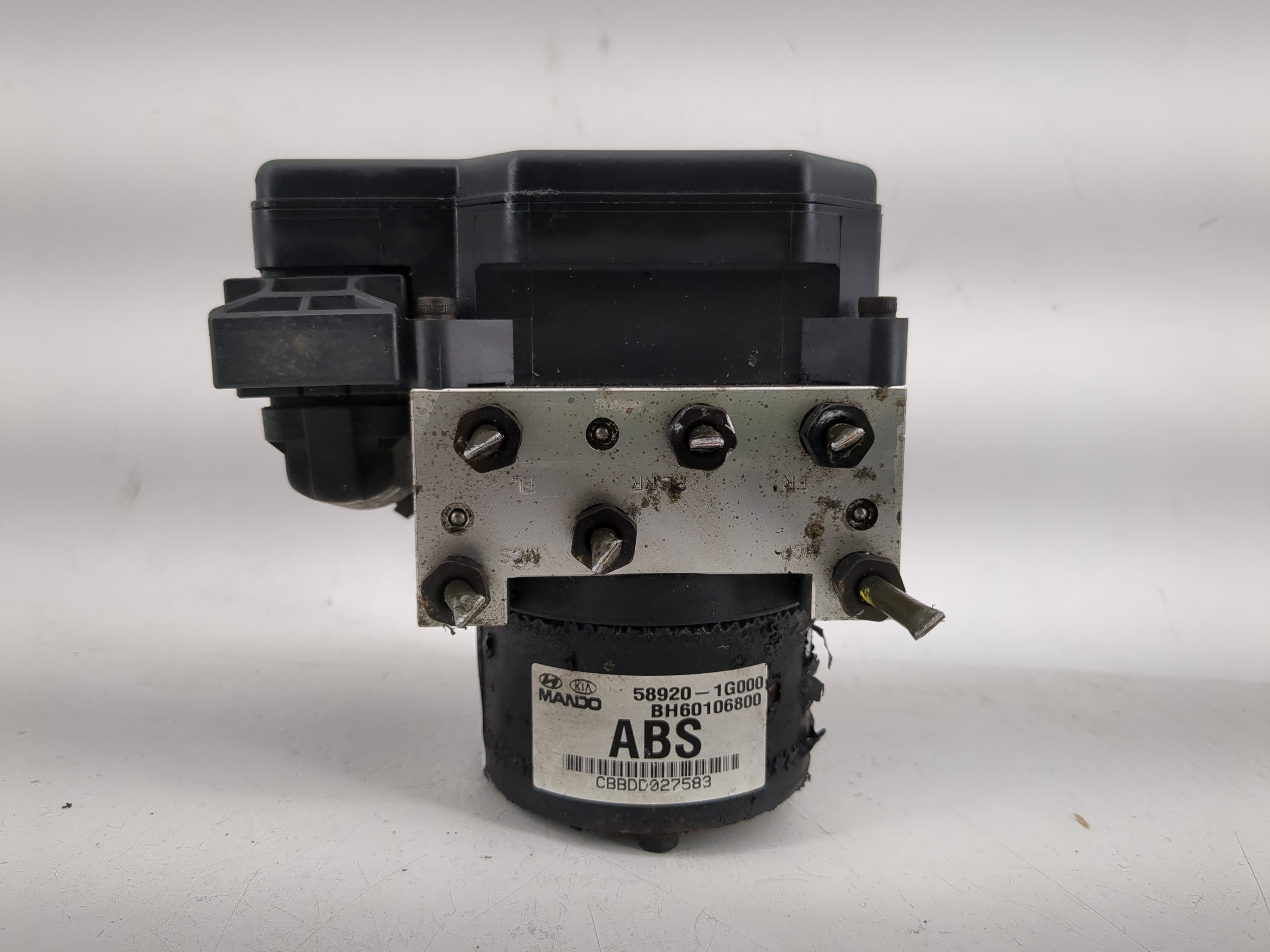 2006-2008 Hyundai Accent Abs Pump Control Module 1215385 - Oemusedautoparts1.com