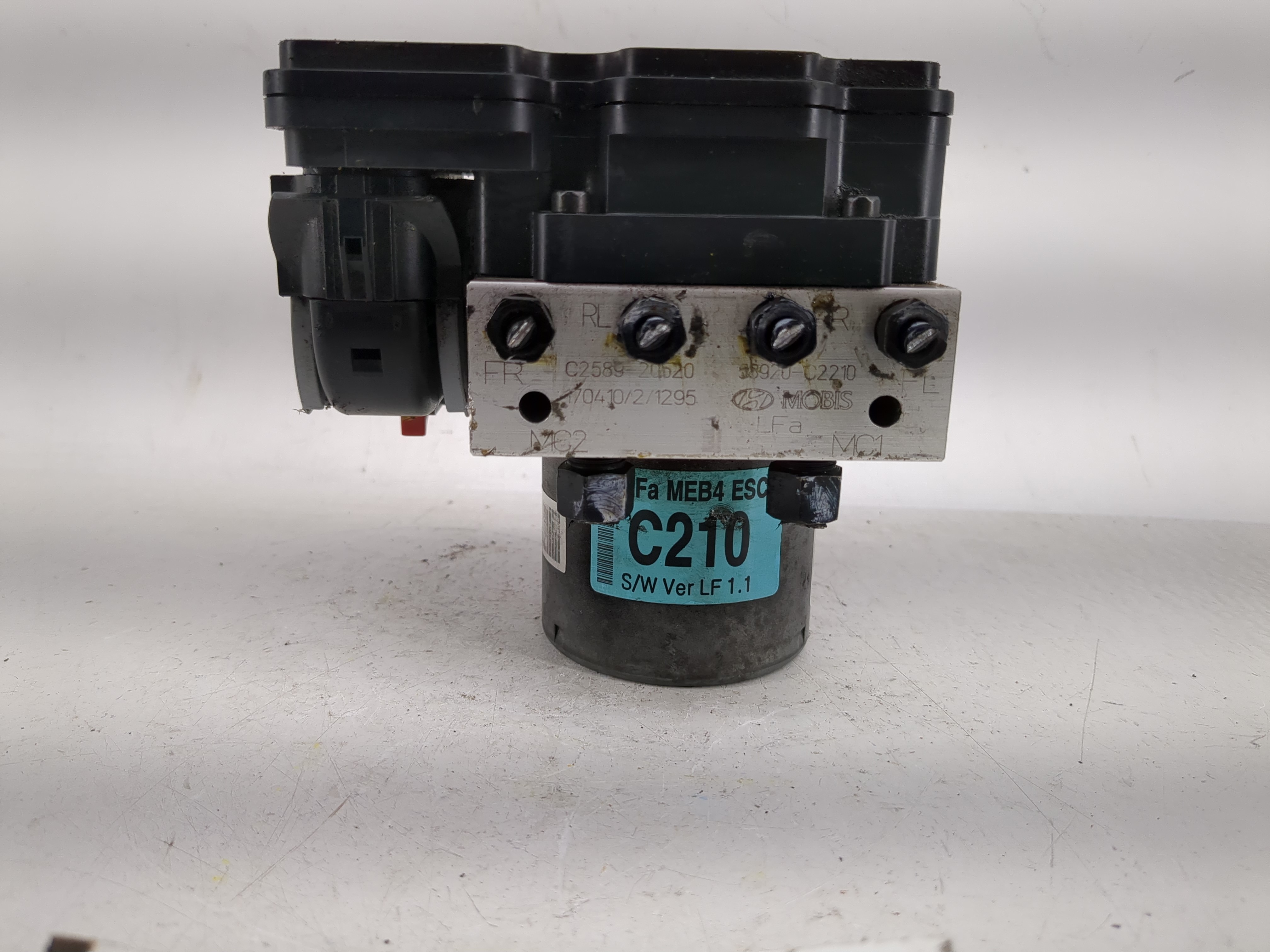 2018-2019 Hyundai Sonata Abs Pump Control Module 1215393 - Oemusedautoparts1.com
