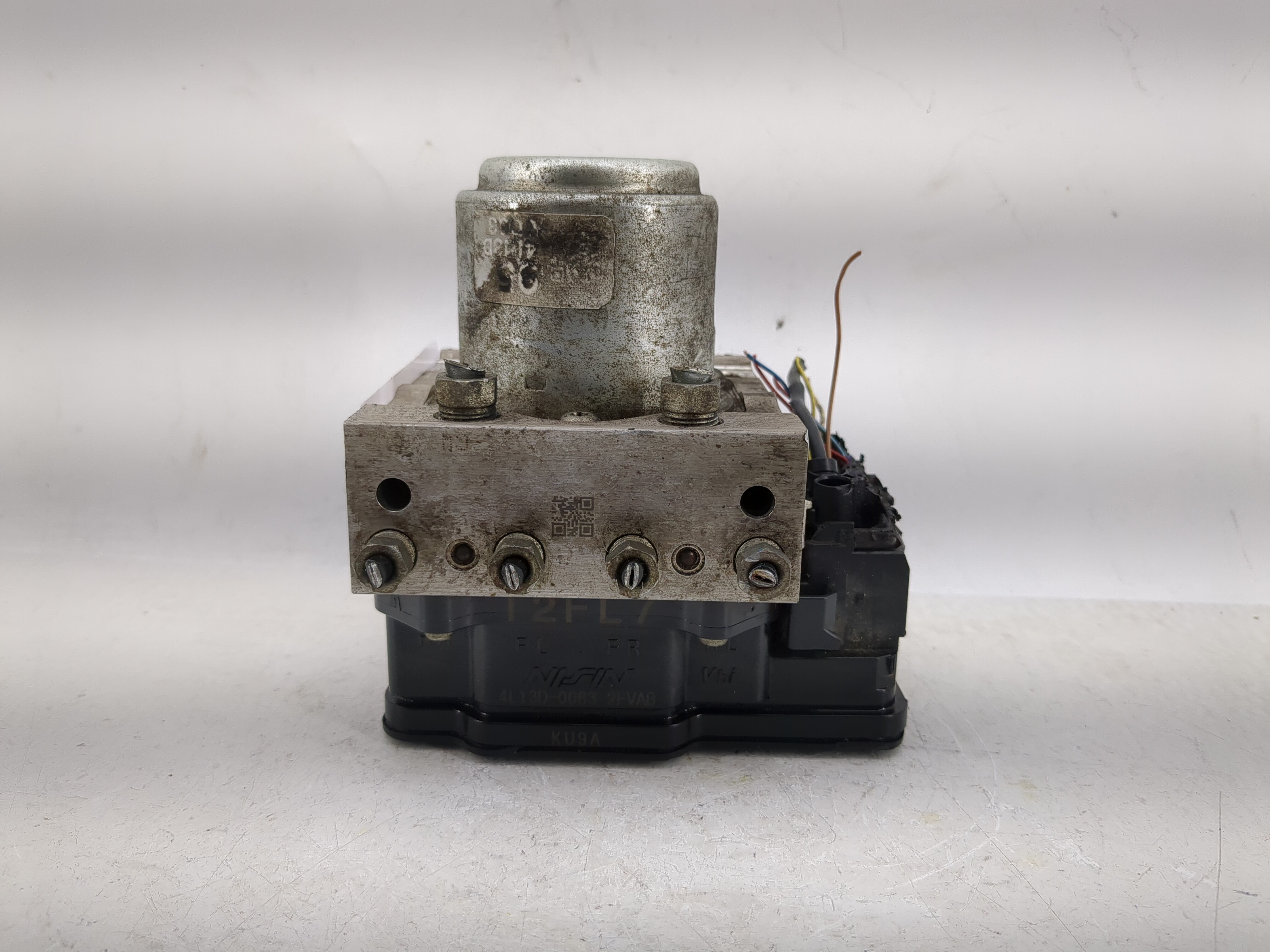 2016-2018 Acura Ilx Abs Pump Control Module 1215409 - Oemusedautoparts1.com