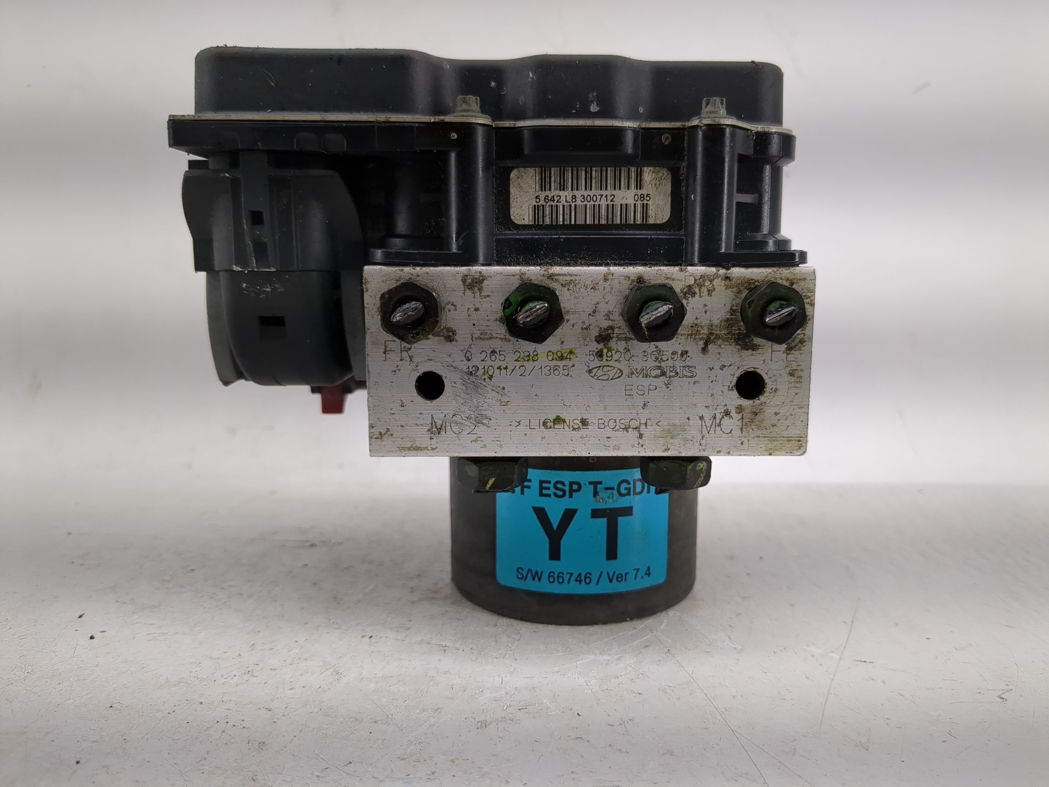 2011-2013 Hyundai Sonata Abs Pump Control Module 1215469 - Oemusedautoparts1.com