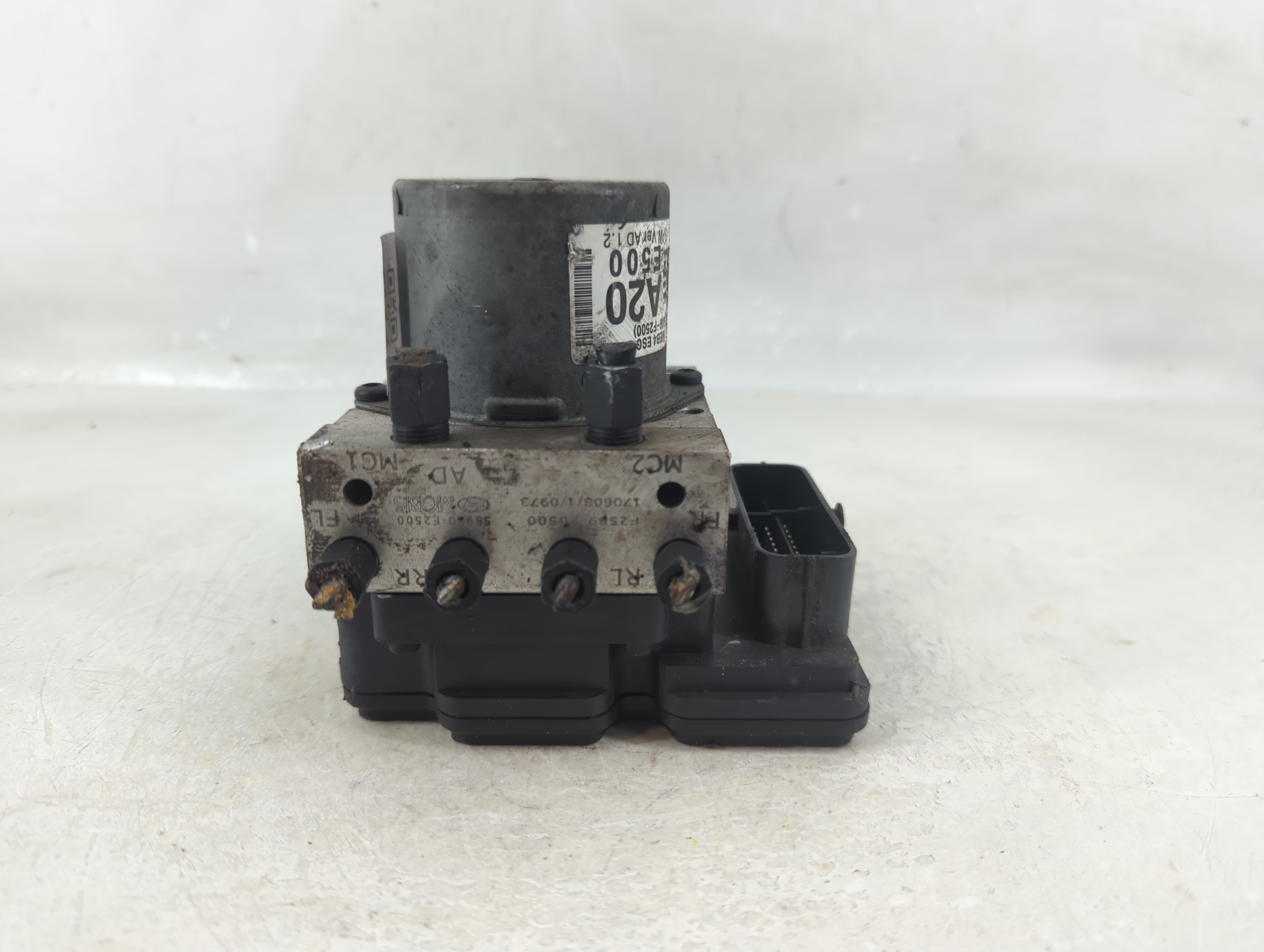 2017-2019 Hyundai Elantra Abs Pump Control Module 1215505 - Oemusedautoparts1.com