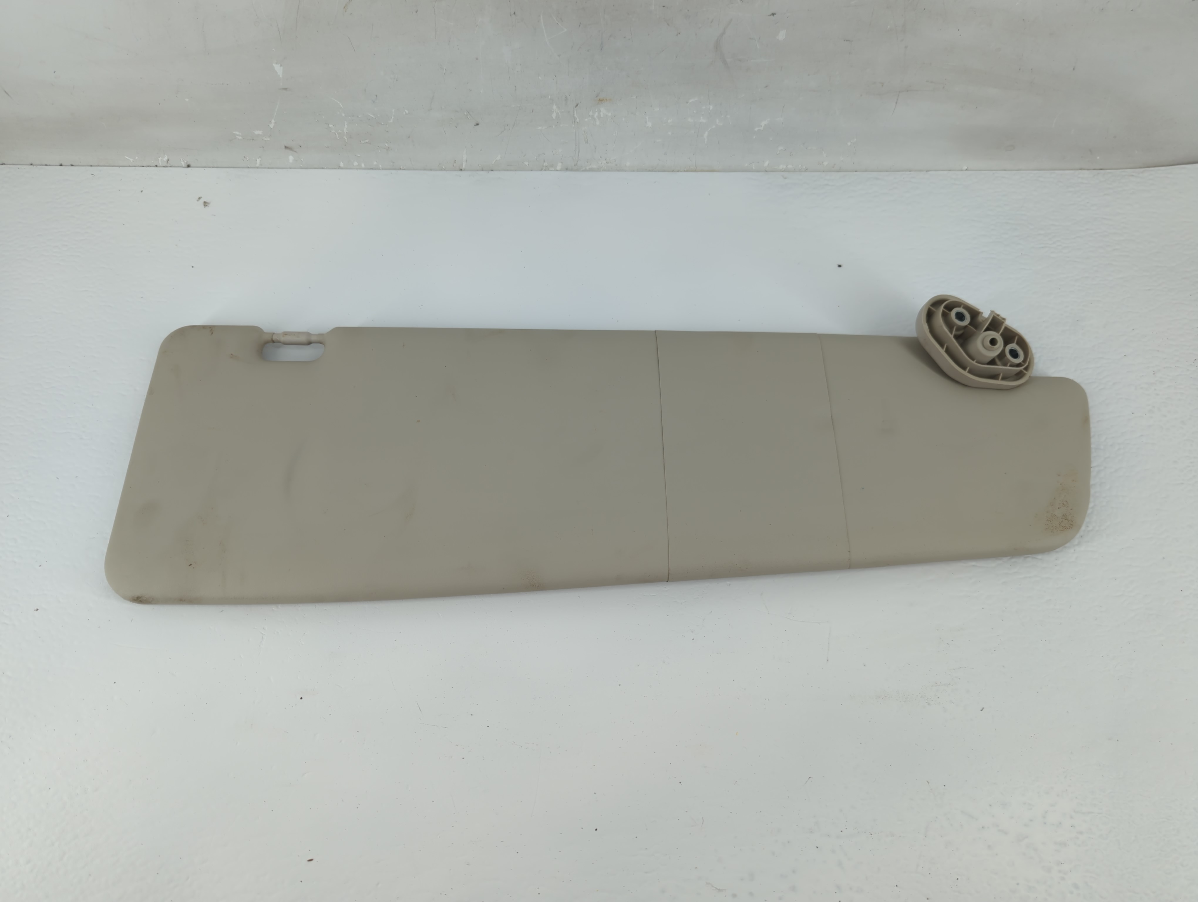 2014-2022 Ram Promaster 2500 Passenger Sun Visor Mirror Right Sunvisor 1215523 - Oemusedautoparts1.com