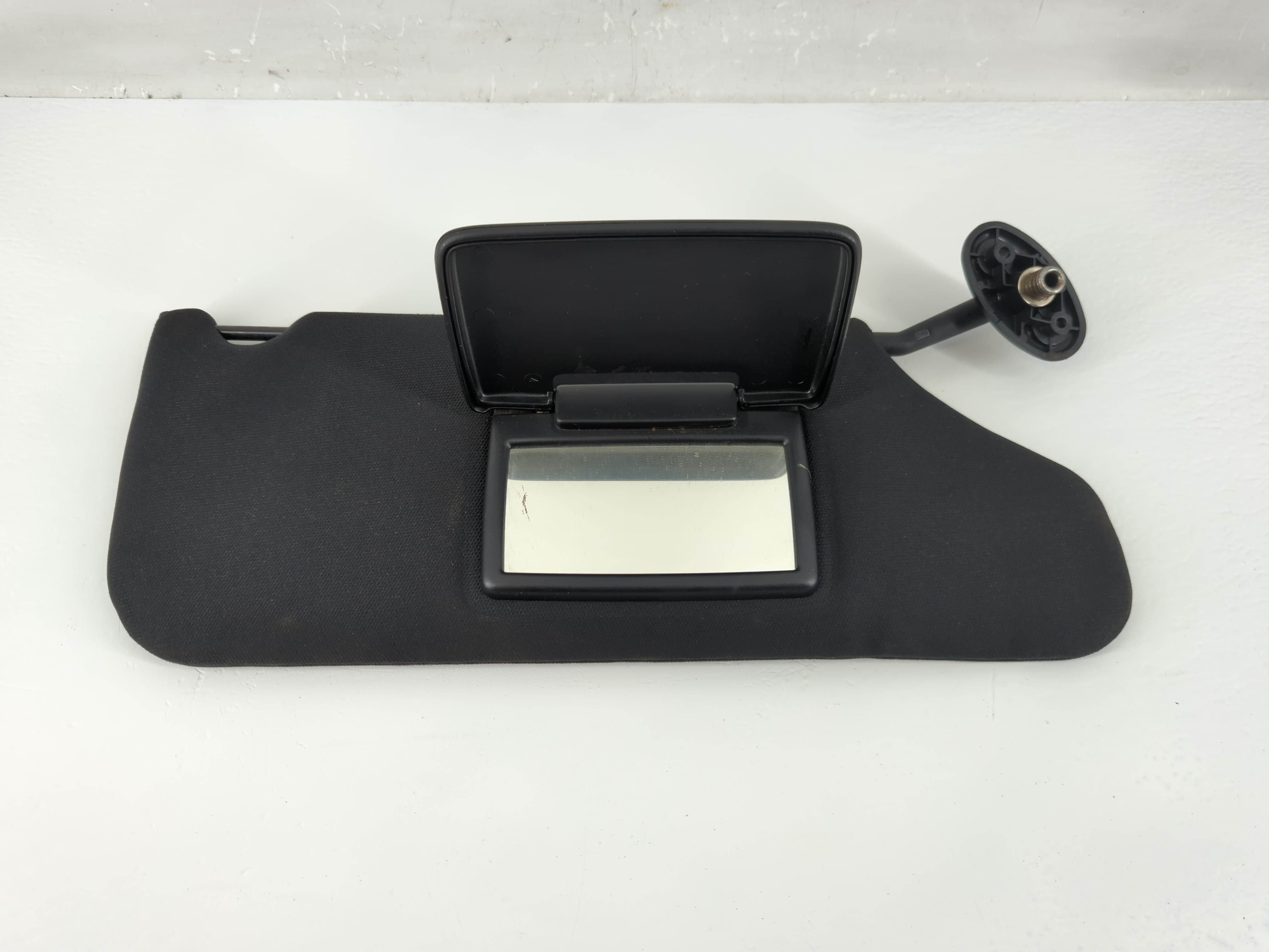 Dodge Caravan Passenger Sun Visor Mirror Right Sunvisor Black 1215539 - Oemusedautoparts1.com