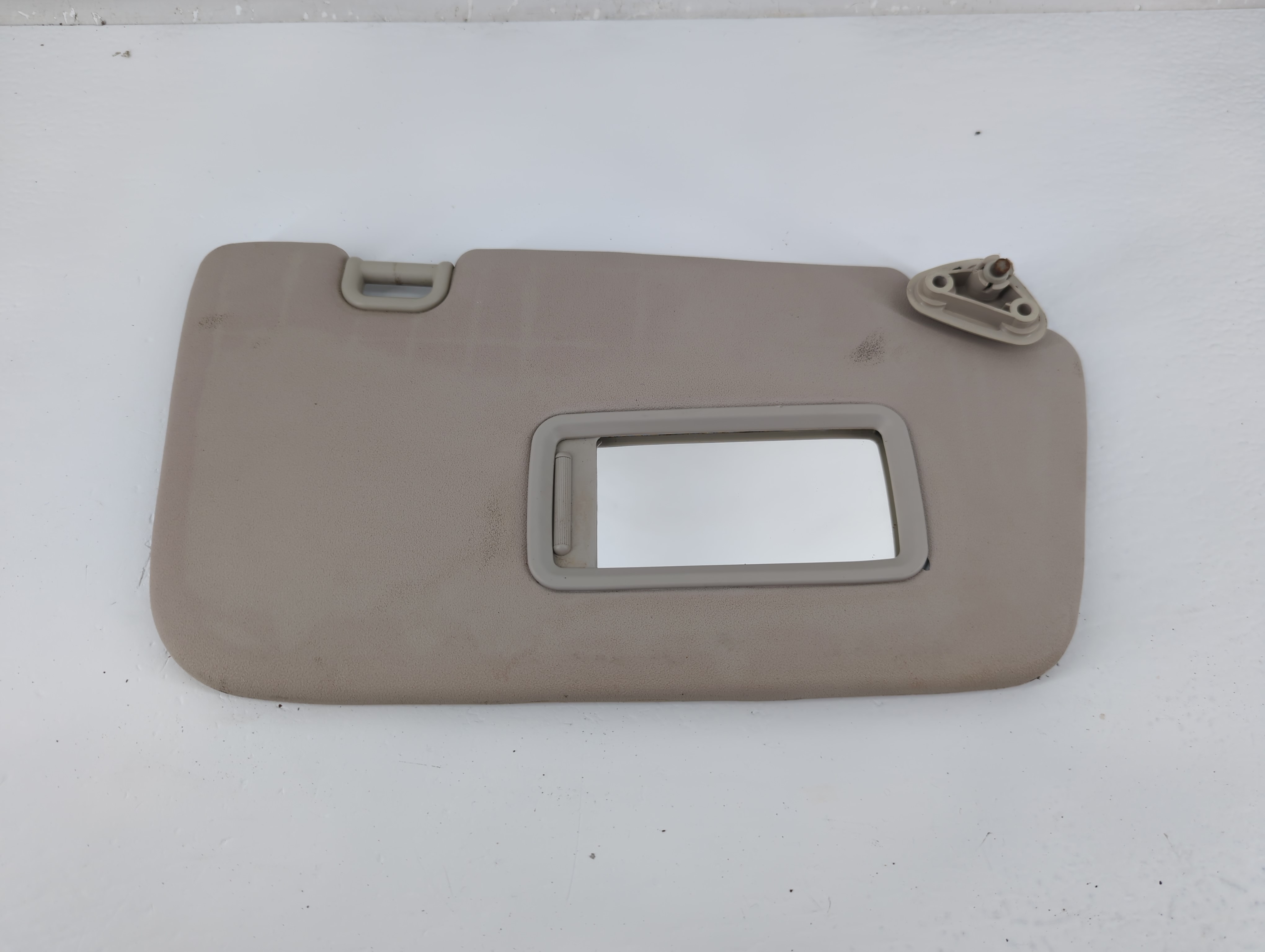 2008-2014 Subaru Impreza Passenger Sun Visor Mirror Right Sunvisor Gray 1215544 - Oemusedautoparts1.com