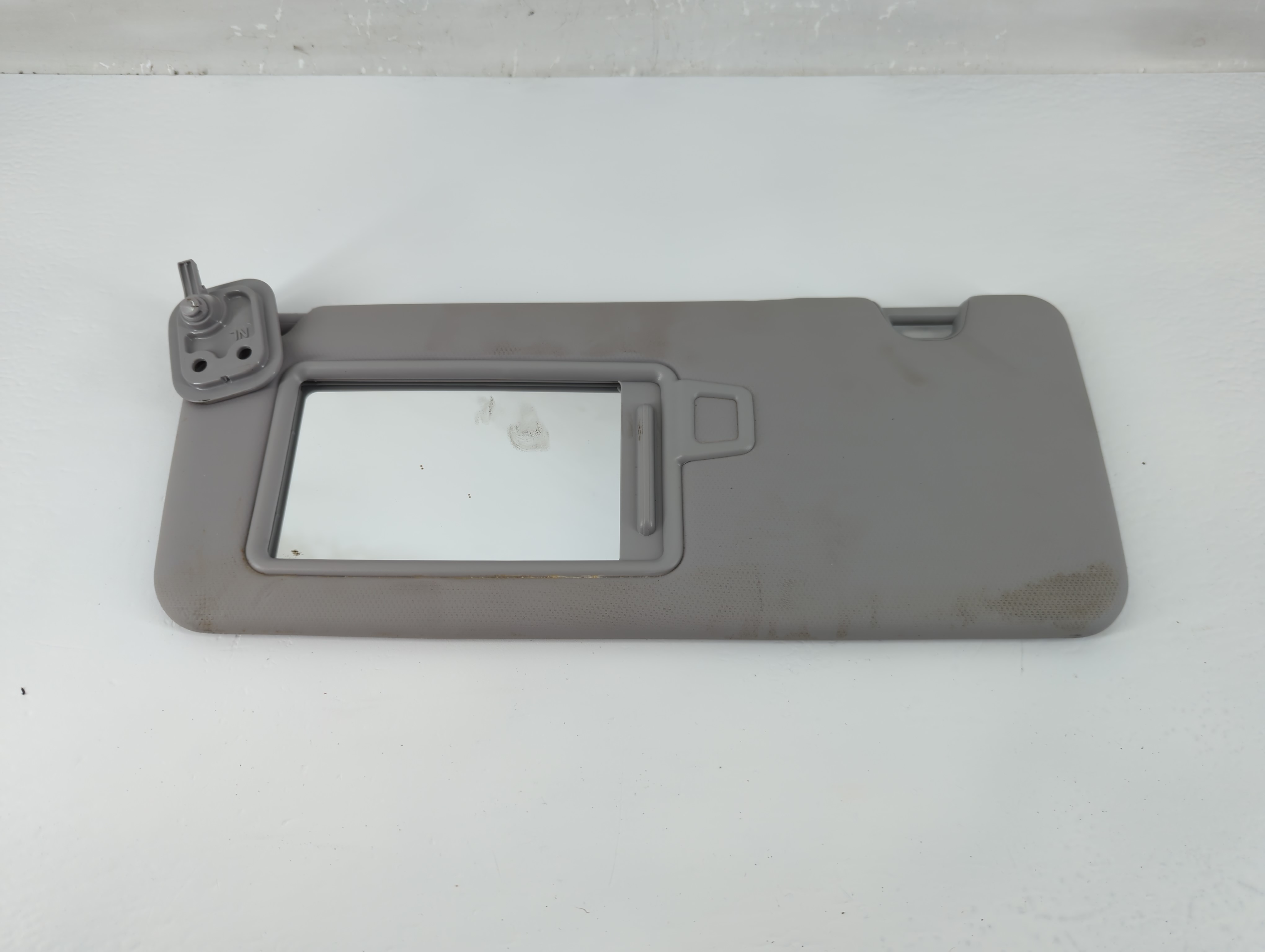 2019-2021 Hyundai Tucson Driver Sun Visor Mirror Left Sunvisor Gray 1215547 - Oemusedautoparts1.com