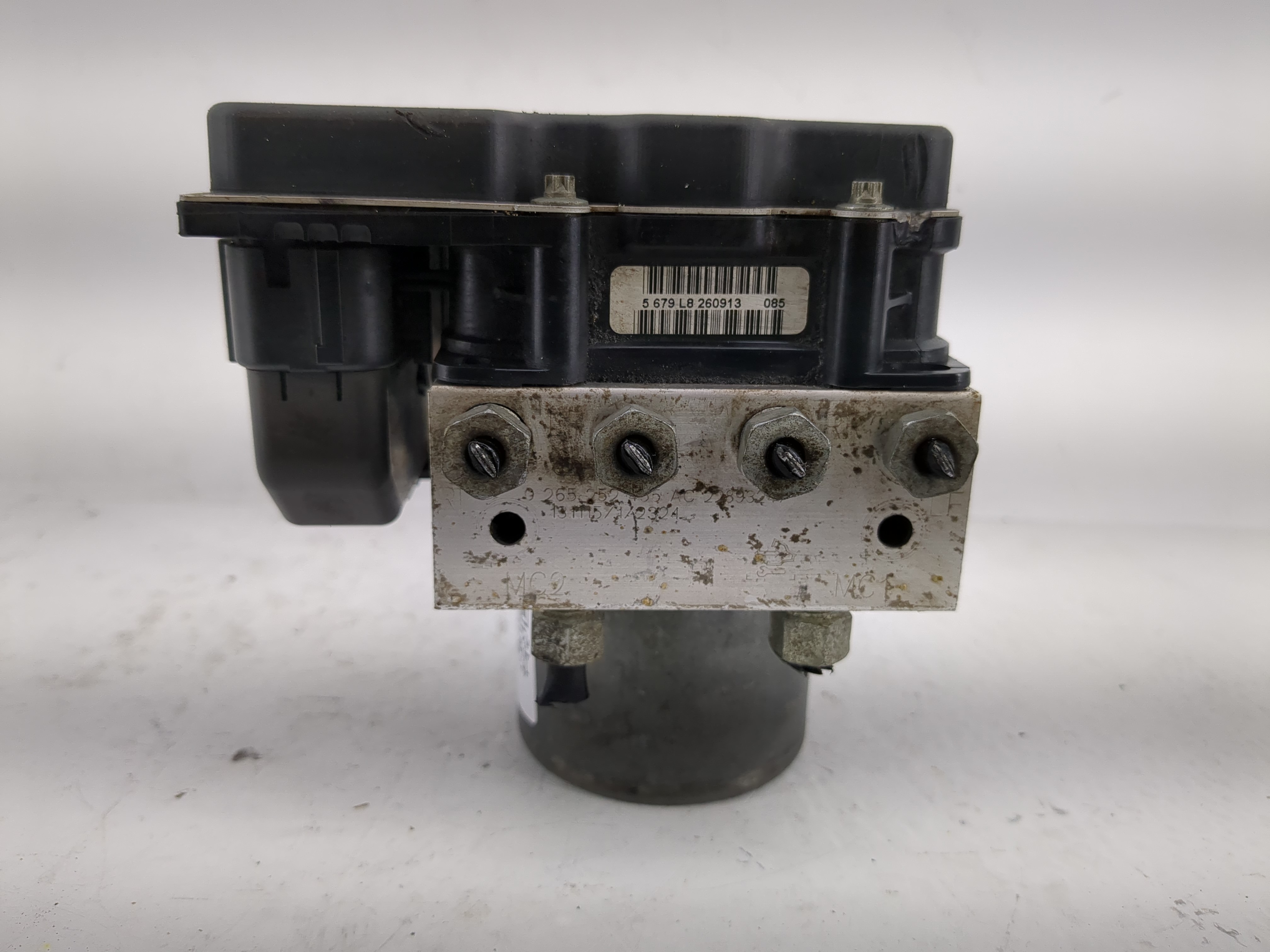 2009-2009 Ford F-150 Abs Pump Control Module 1215557 - Oemusedautoparts1.com
