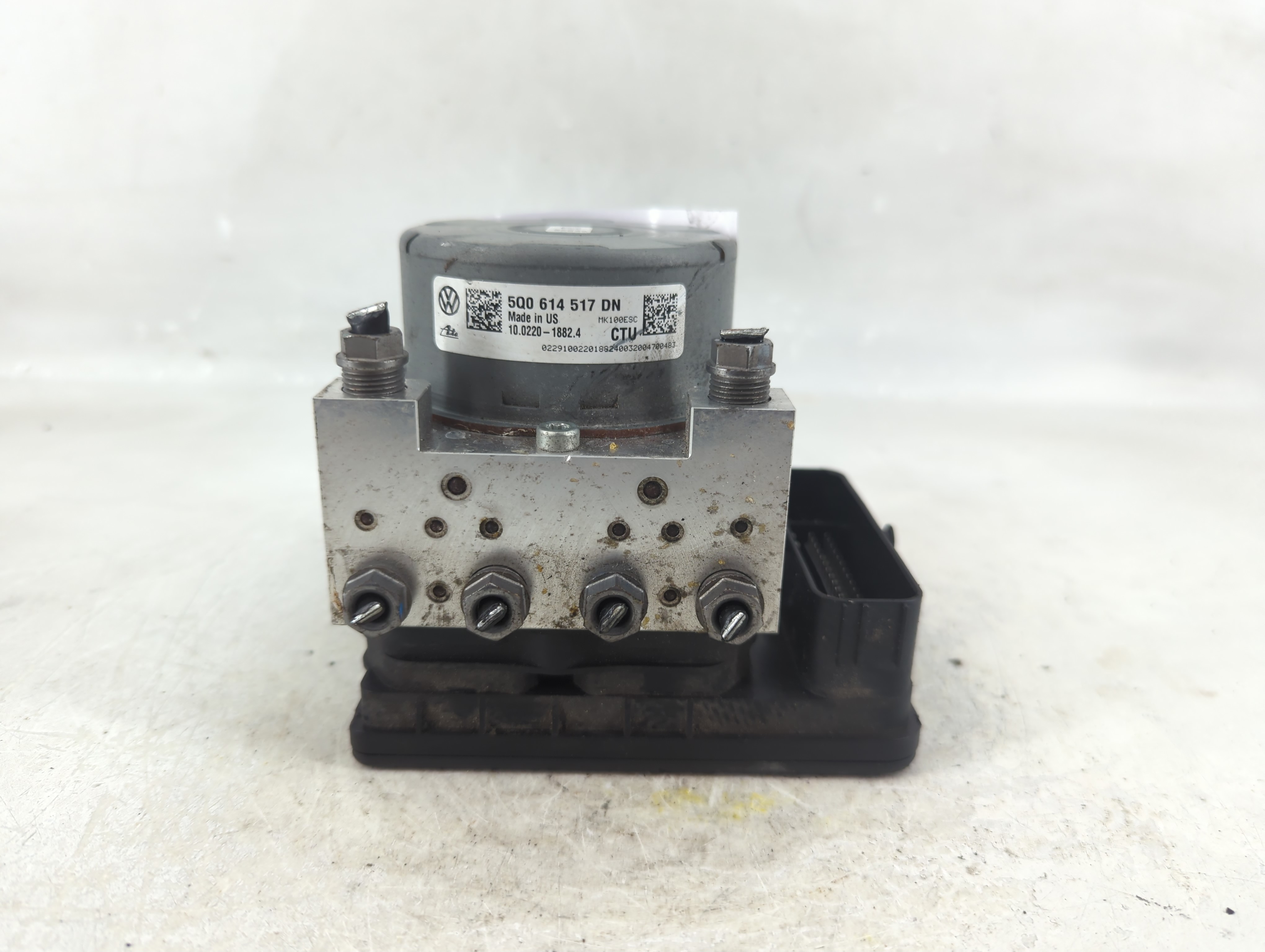 2020-2020 Volkswagen Jetta Abs Pump Control Module 1215573 - Oemusedautoparts1.com