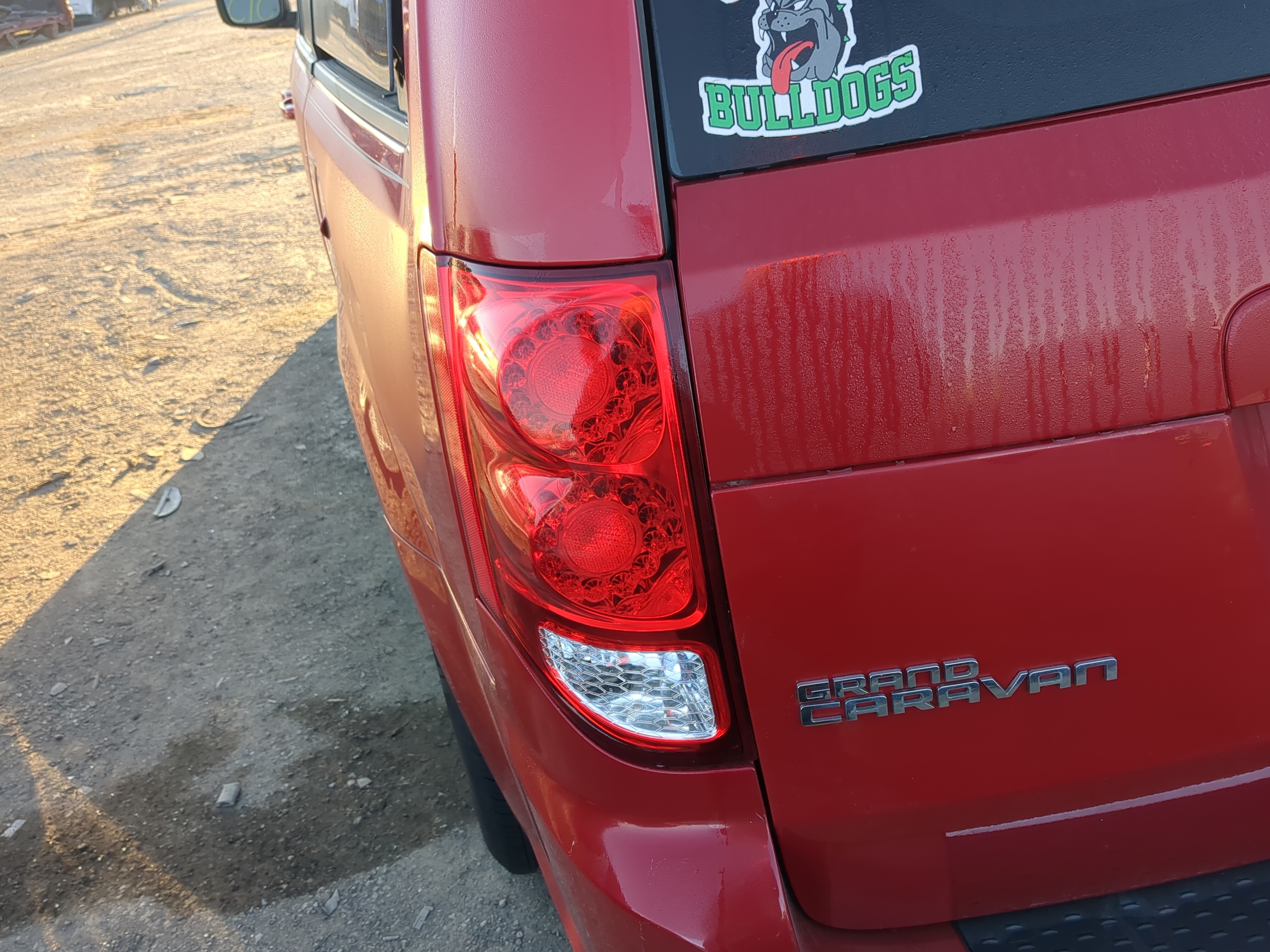 2011-2020 Dodge Grand Caravan Driver Left Side Tail Light Taillight Oem 1215592 - Oemusedautoparts1.com