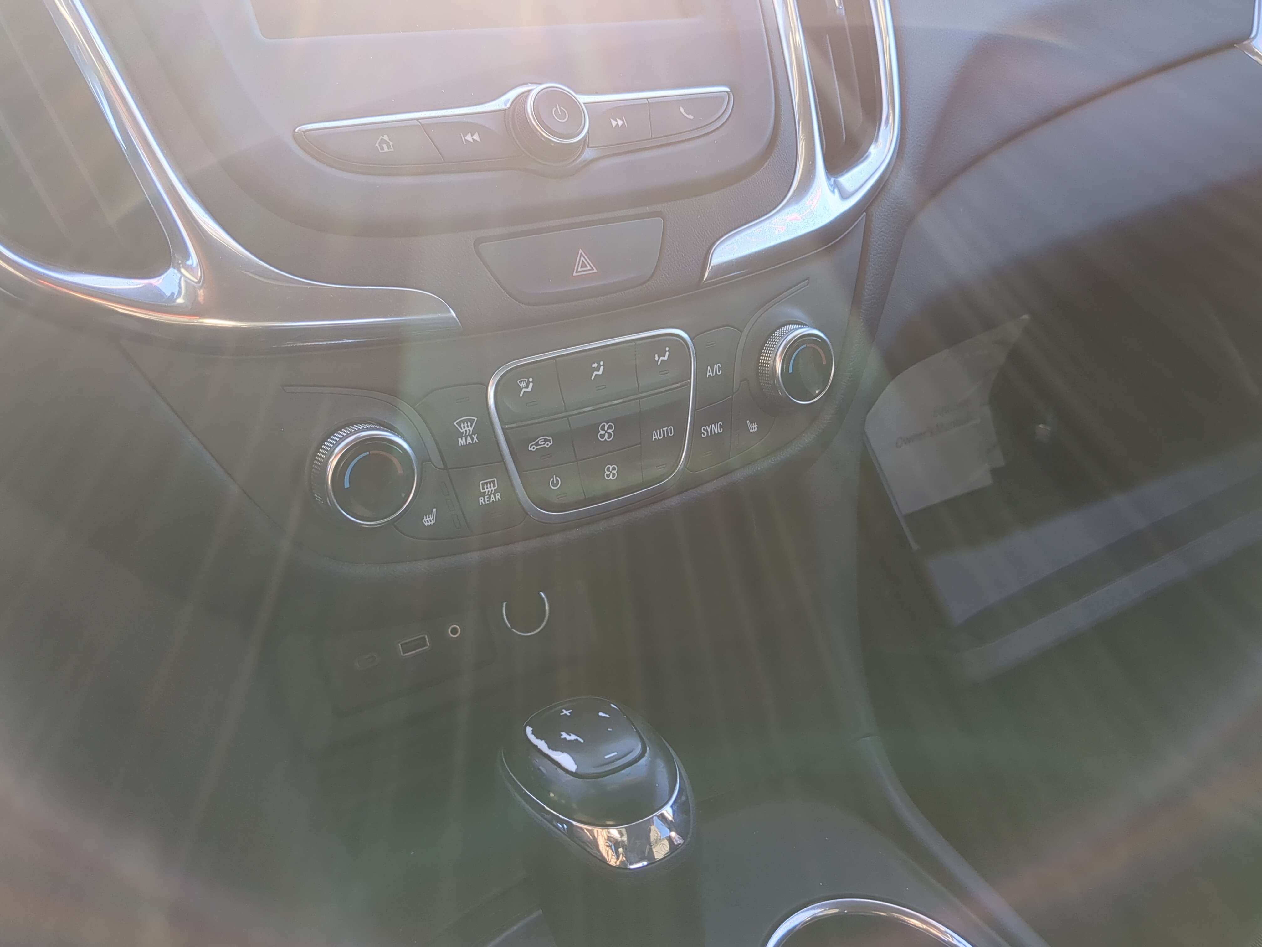 Picture of 2018-2021 Chevrolet Equinox Ac Heater Climate Control 1215872