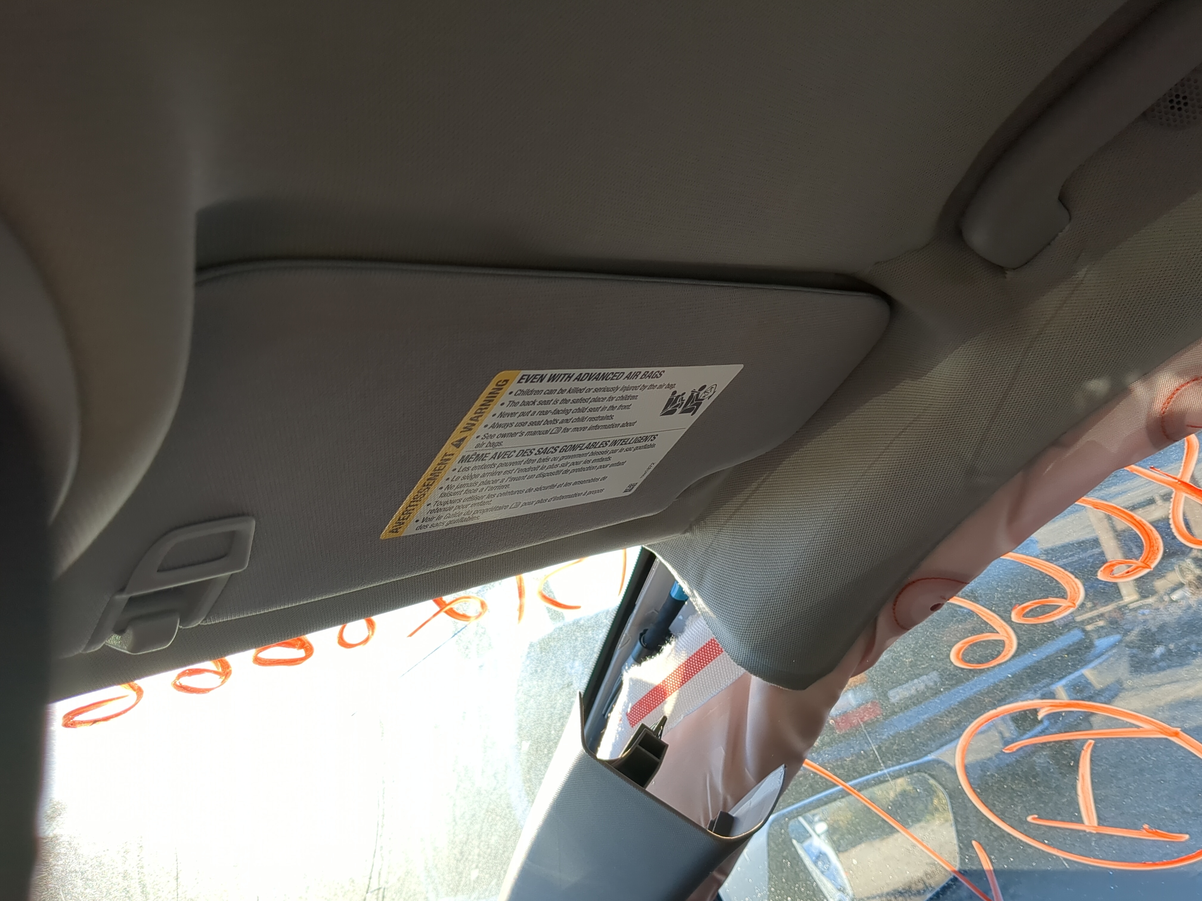 2020-2022 Chevrolet Equinox Passenger Sun Visor Mirror Right Sunvisor 1215894 - Oemusedautoparts1.com