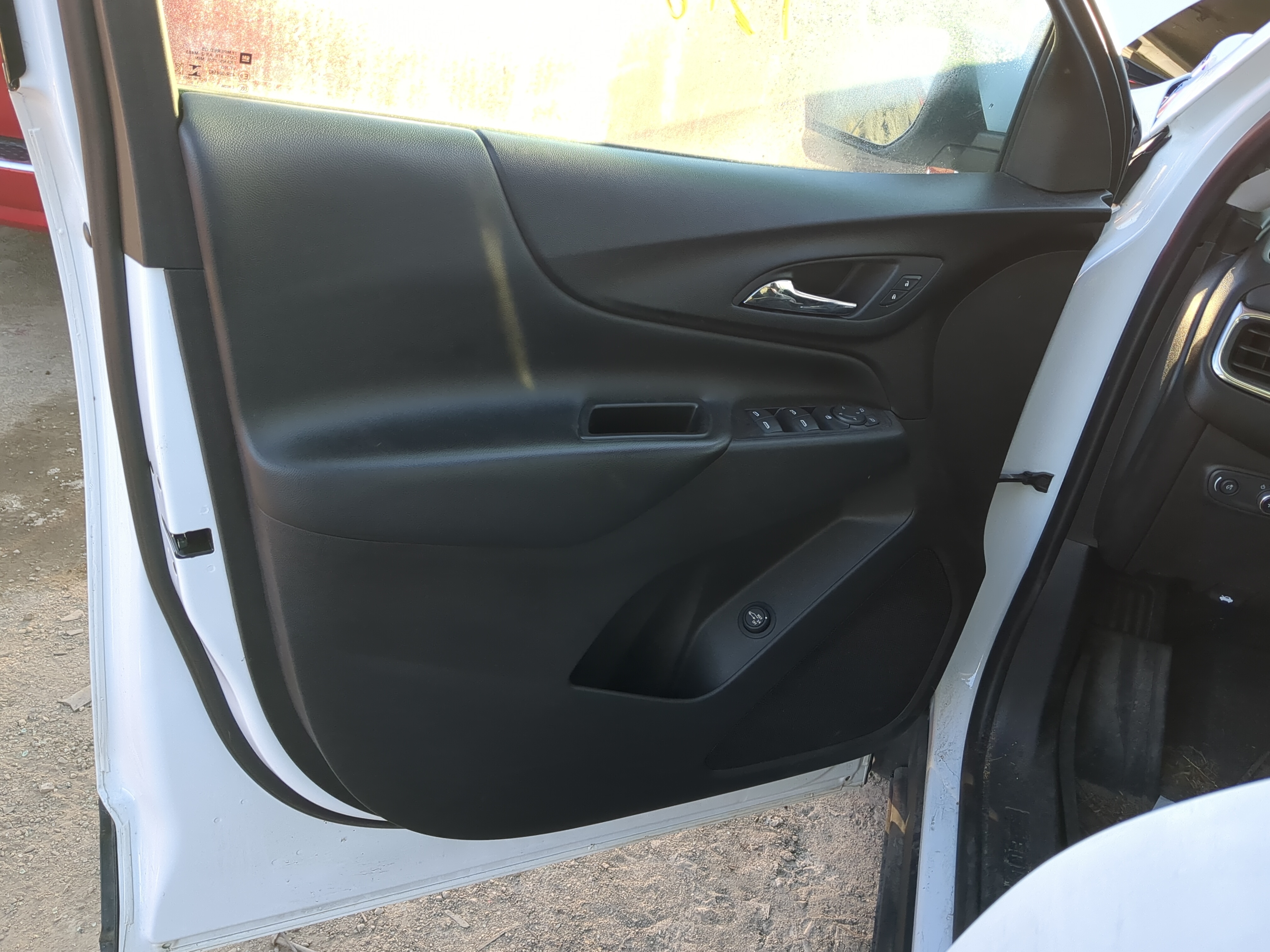 Picture of 2020 Chevrolet Equinox Front Left Driver Interior Door Panel Trim 1215949