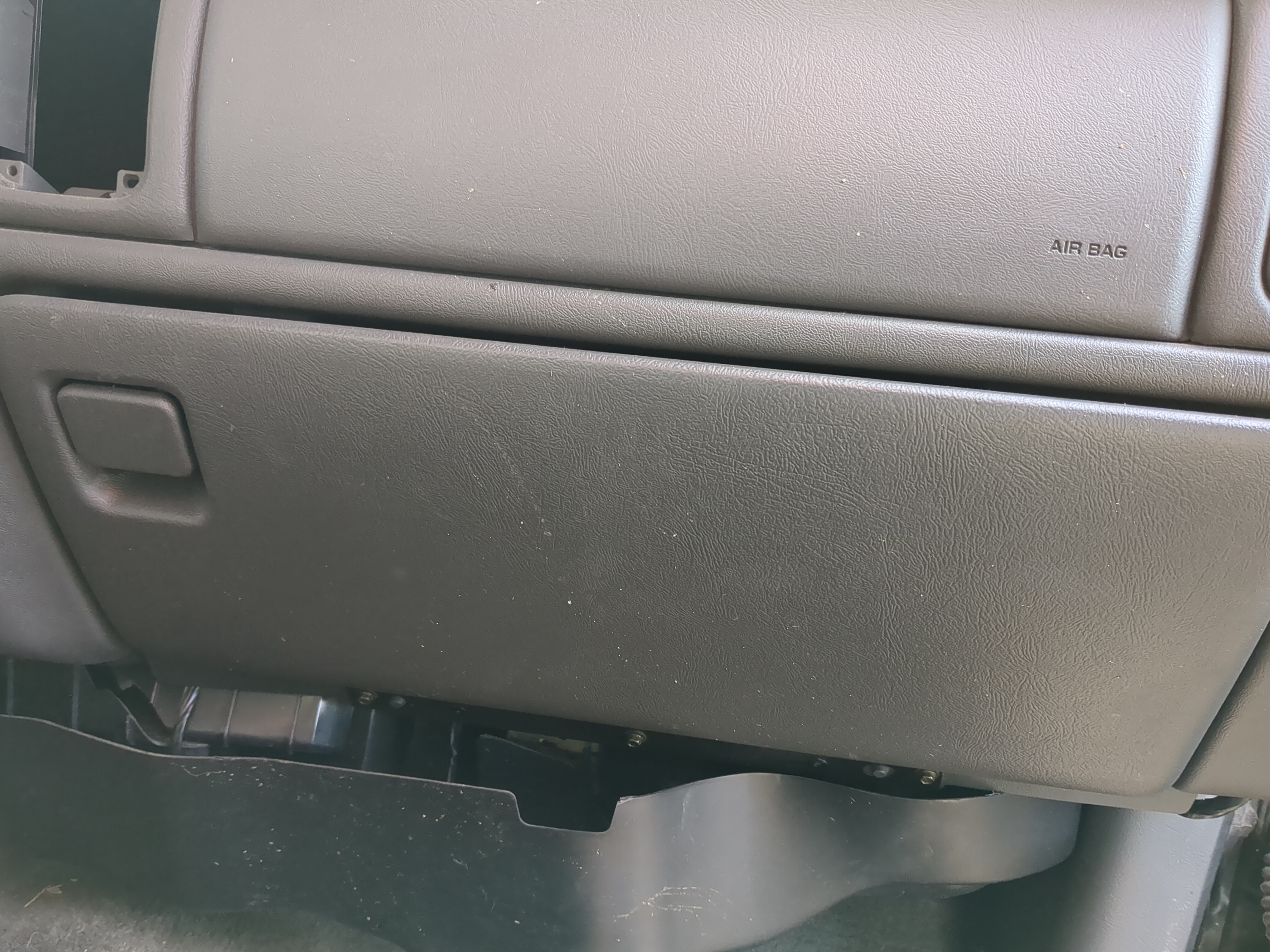 2005 Gmc Sierra 1500 Passenger Glove Box Door Storage Compartment 1216086 - Oemusedautoparts1.com