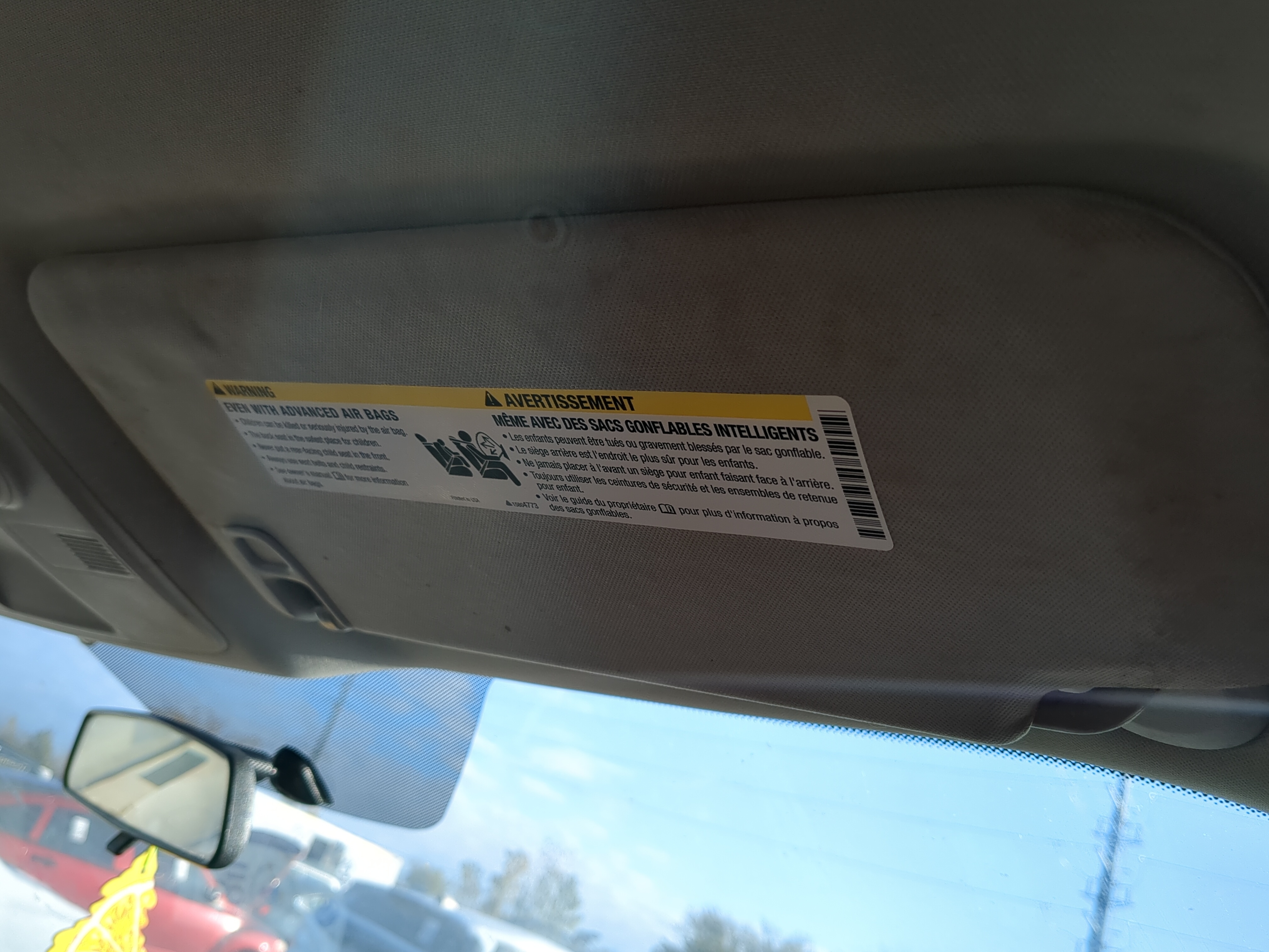 Chevrolet Traverse Passenger Sun Visor Mirror Right Sunvisor 1216102 - Oemusedautoparts1.com