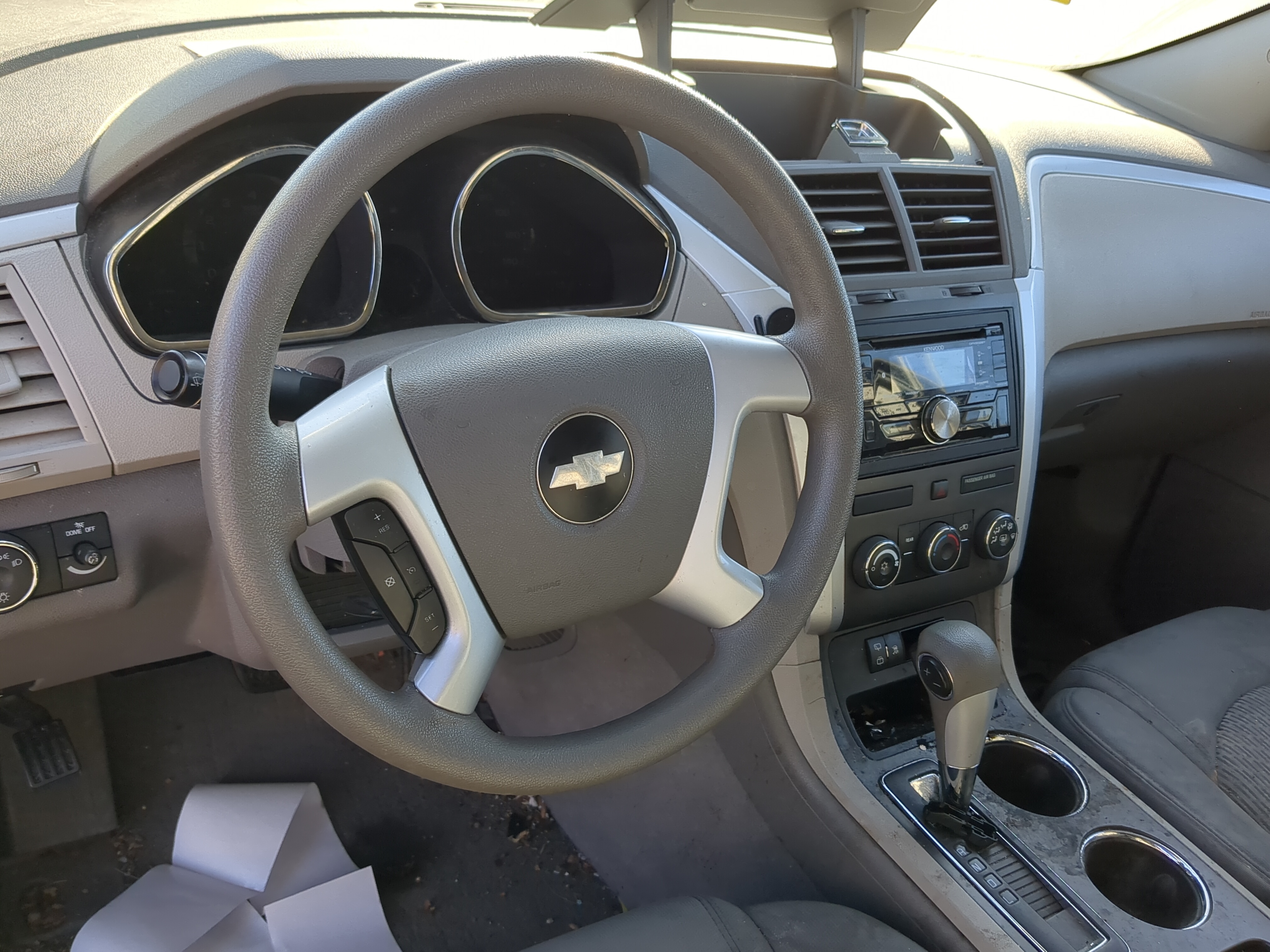 2009-2011 Chevrolet Traverse Air Bag Driver Left Steering Wheel Mounted 1216139 - Oemusedautoparts1.com