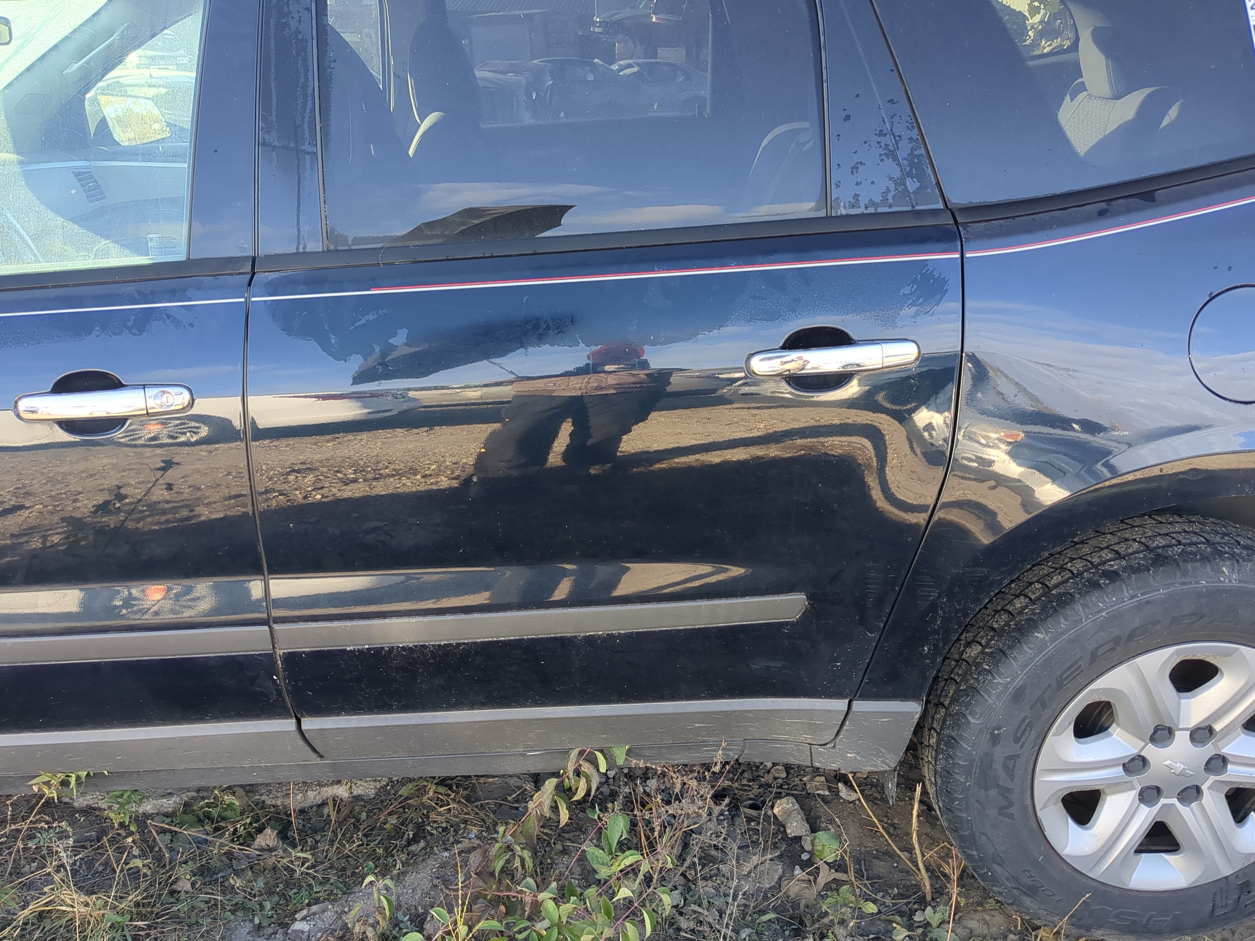 Picture of 2010 Chevrolet Traverse Driver Rear Door Oem 1216207