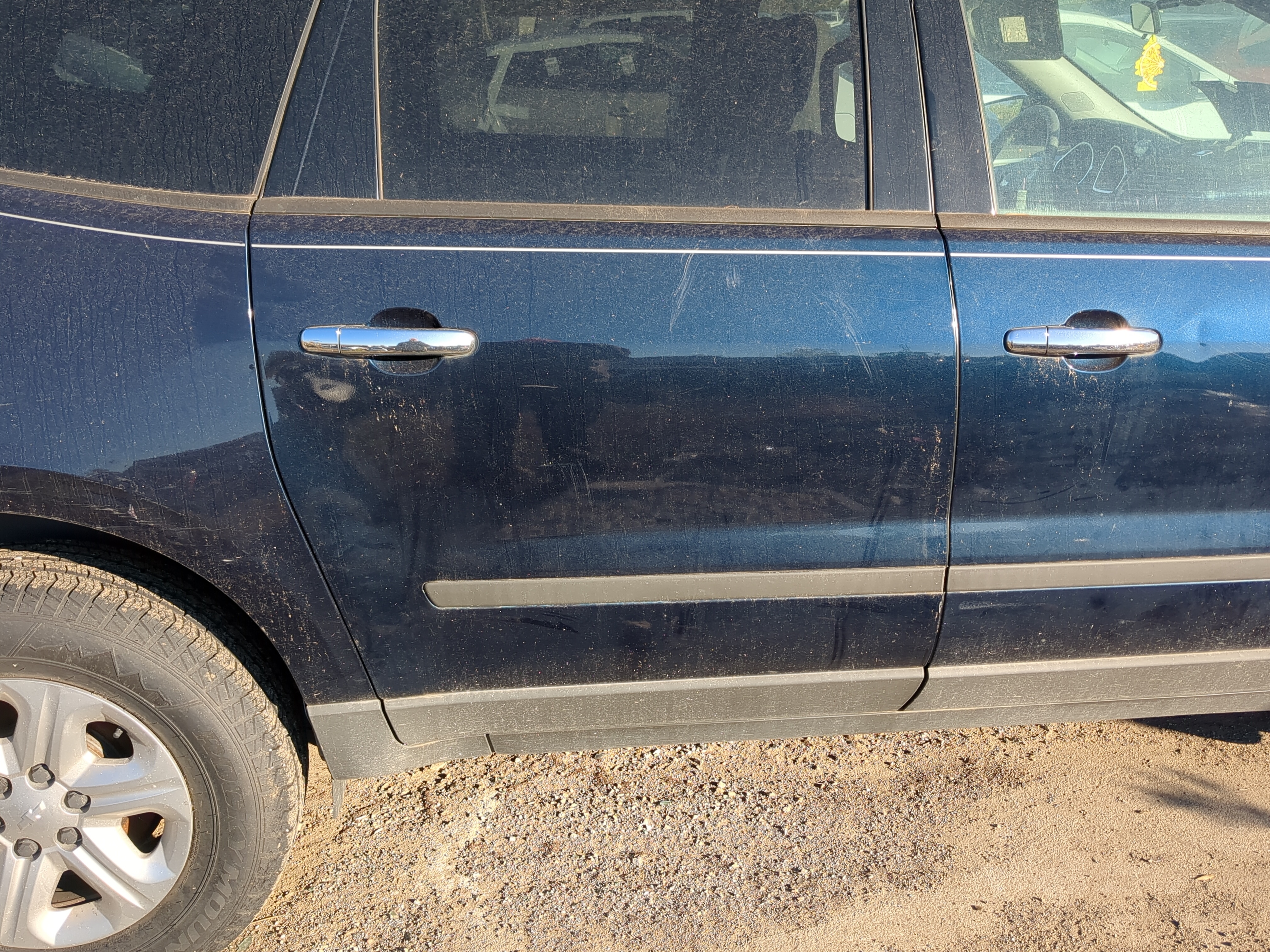 Picture of 2010 Chevrolet Traverse Passenger Rear Door Oem 1216210