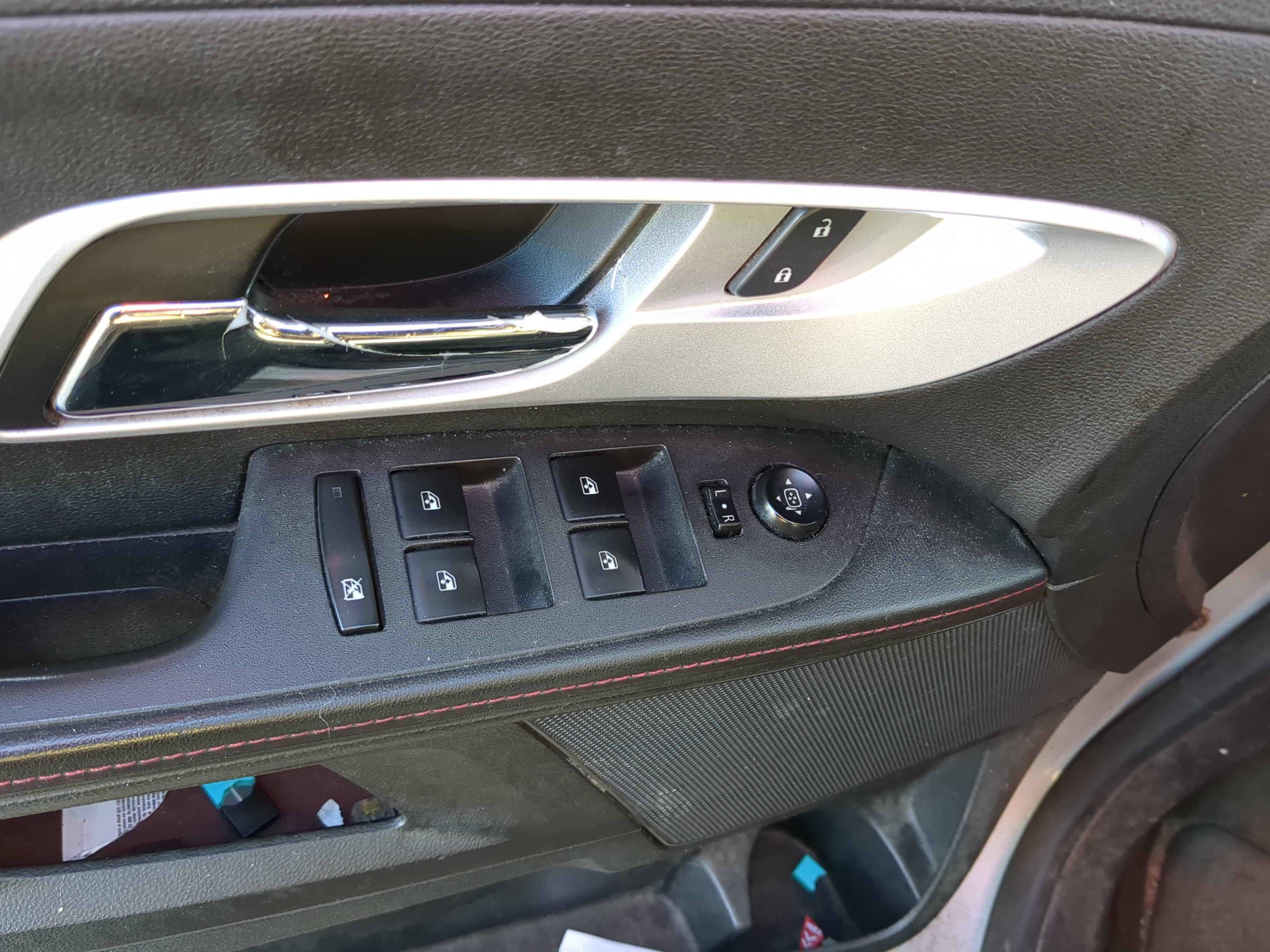 Picture of 2010-2017 Chevrolet Equinox Driver Left Door Master Power Window Switch 1216292