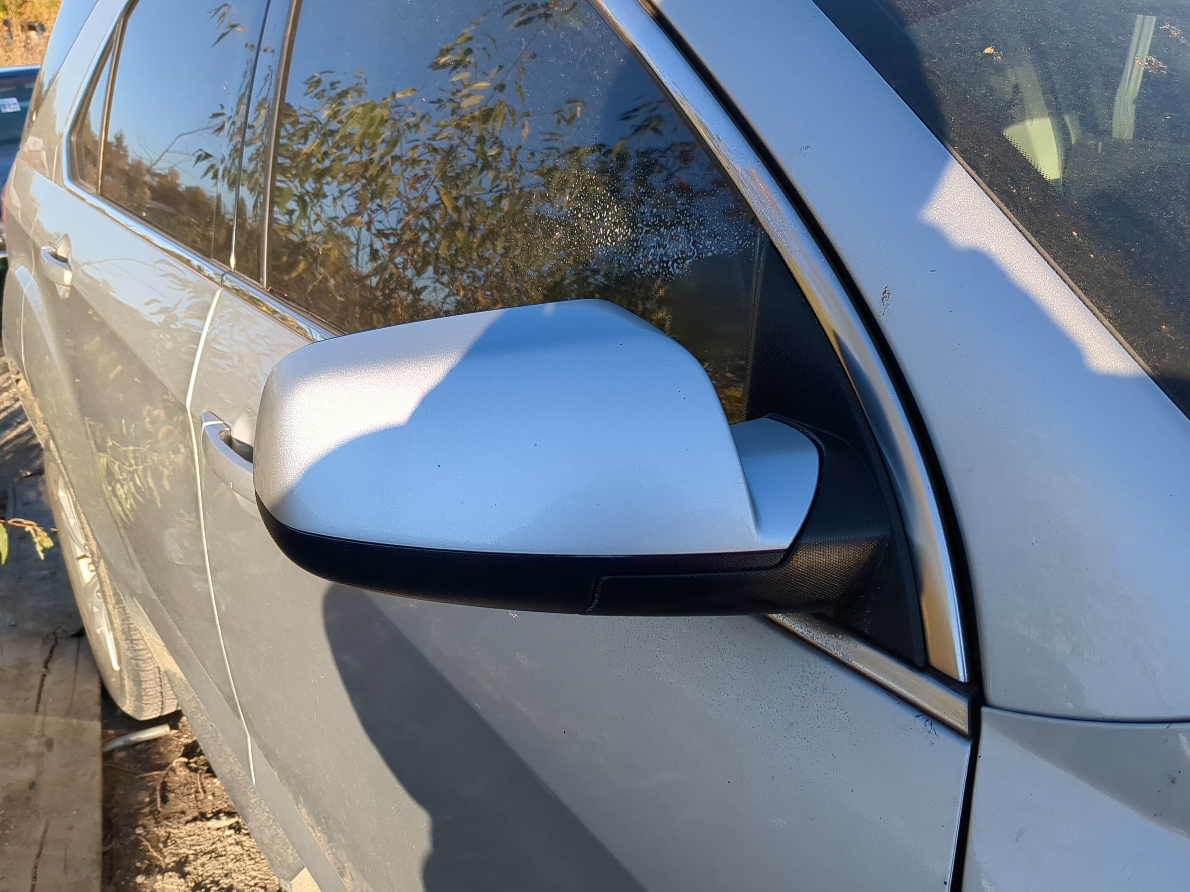 2011-2014 Chevrolet Equinox Passenger Right Side View Power Door Mirror 1216312 - Oemusedautoparts1.com