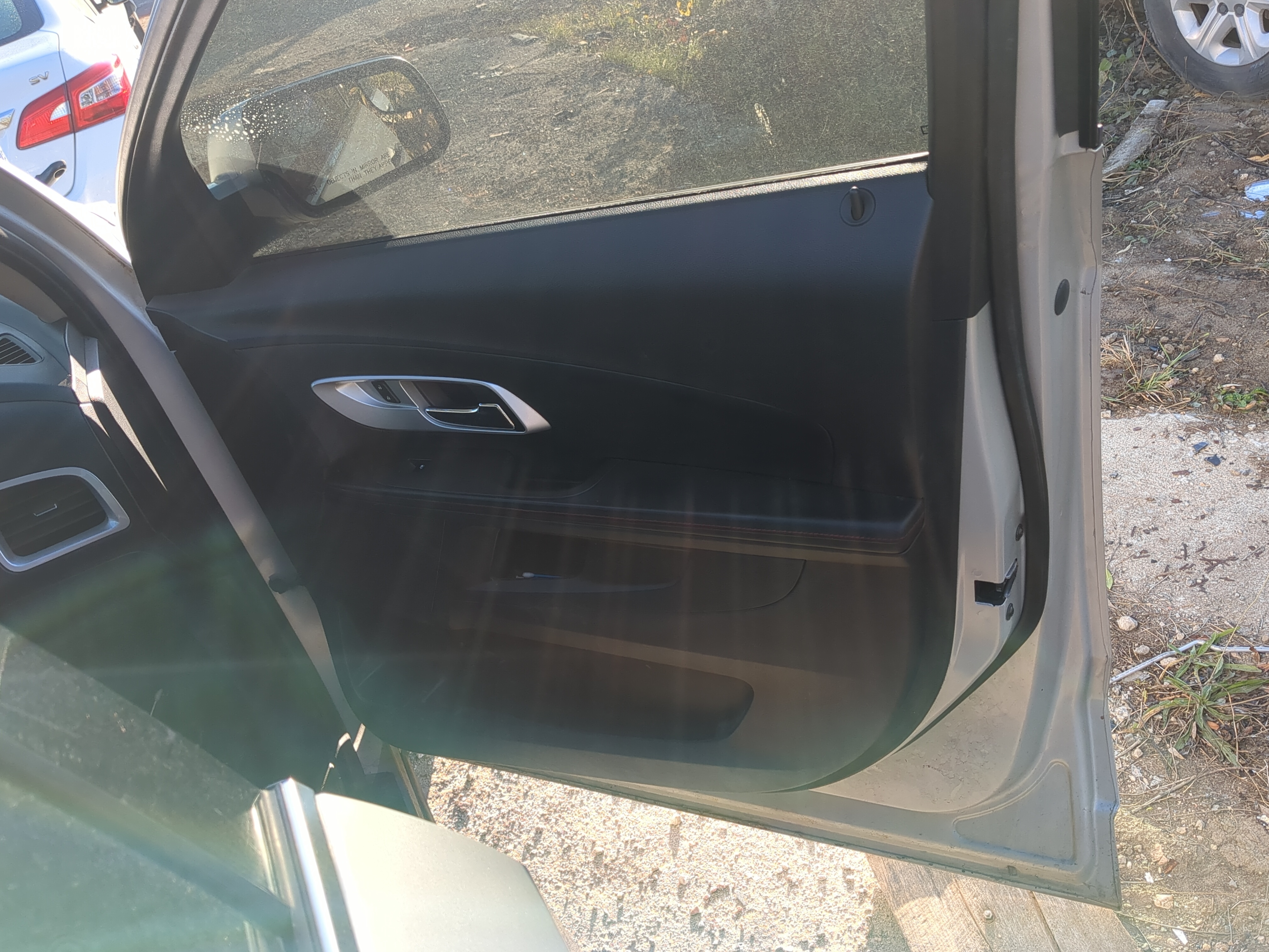 Picture of 2014 Chevrolet Equinox Front Right Passenger Interior Door Panel Trim 1216431