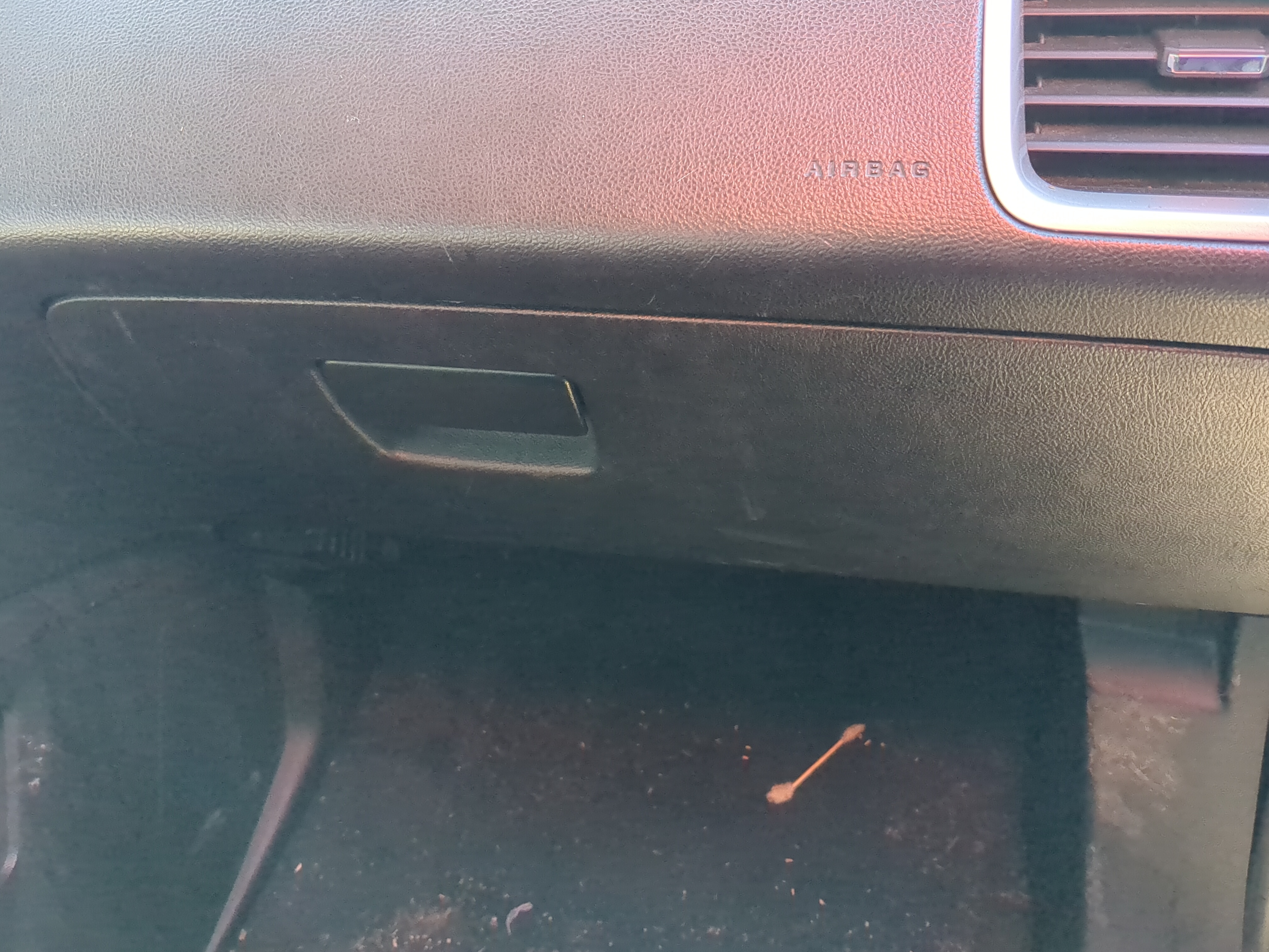 2014 Chevrolet Equinox Passenger Glove Box Door Storage Compartment 1216447 - Oemusedautoparts1.com