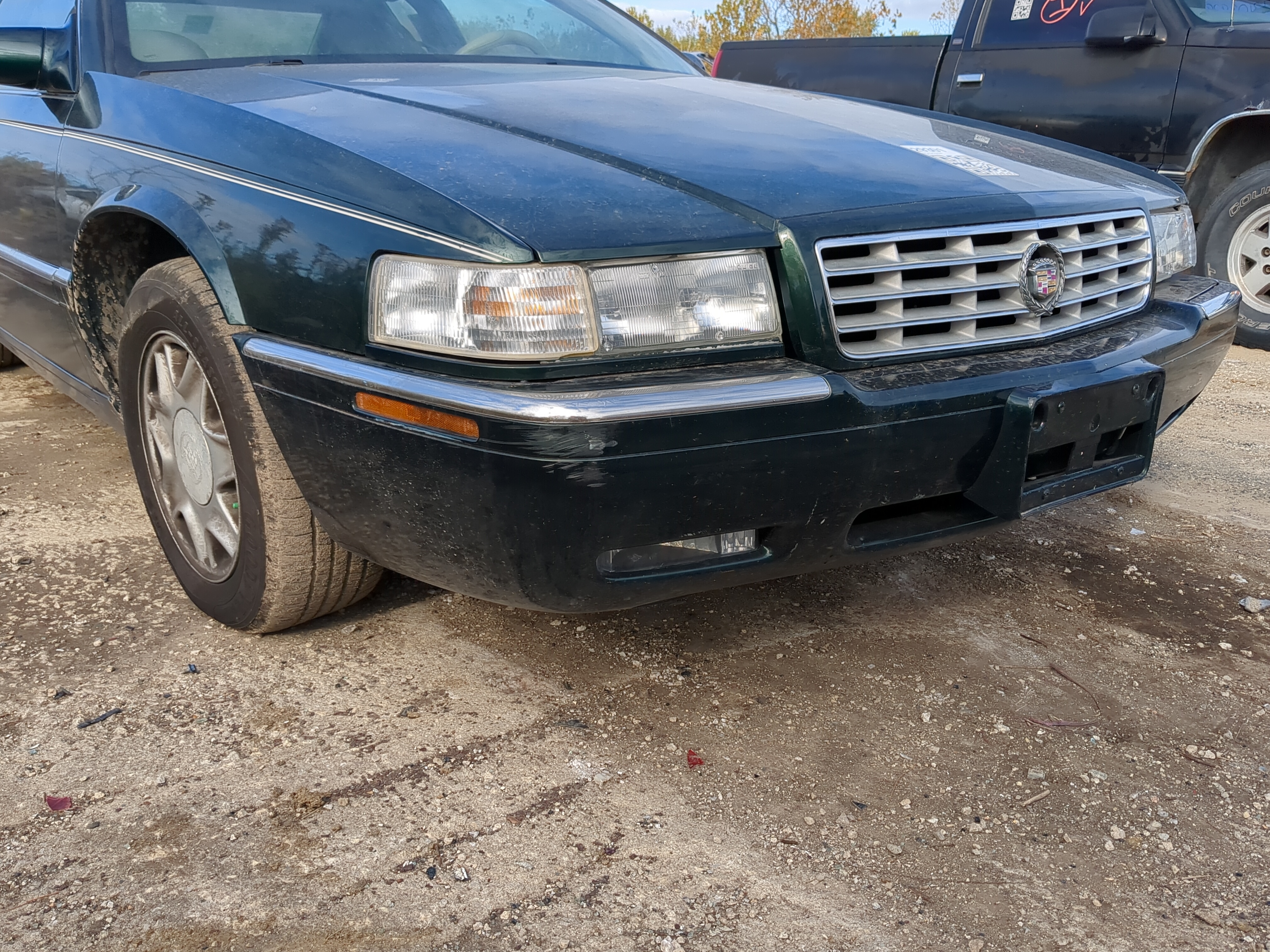 1995-2002 Cadillac Eldorado Front Bumper - Oem 1216602 - Oemusedautoparts1.com