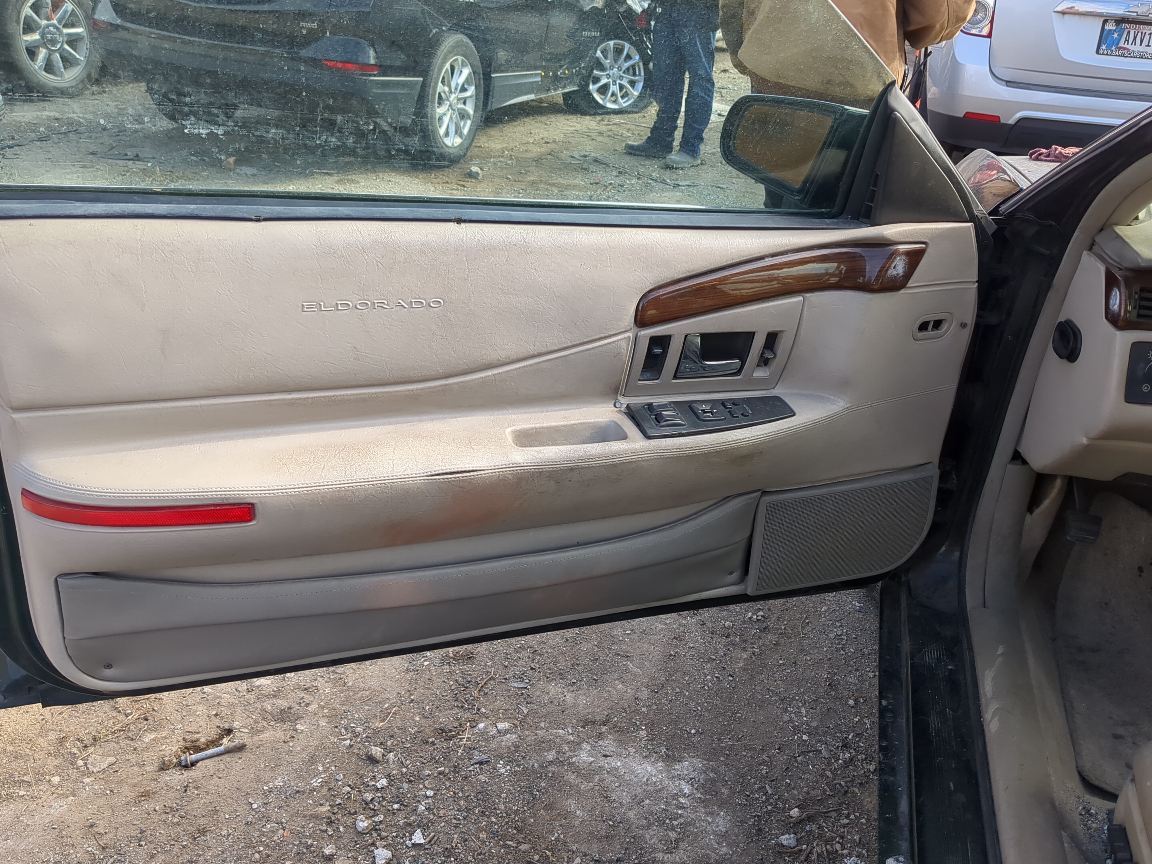 Picture of 2000 Cadillac Eldorado Front Left Driver Interior Door Panel Trim 1216708