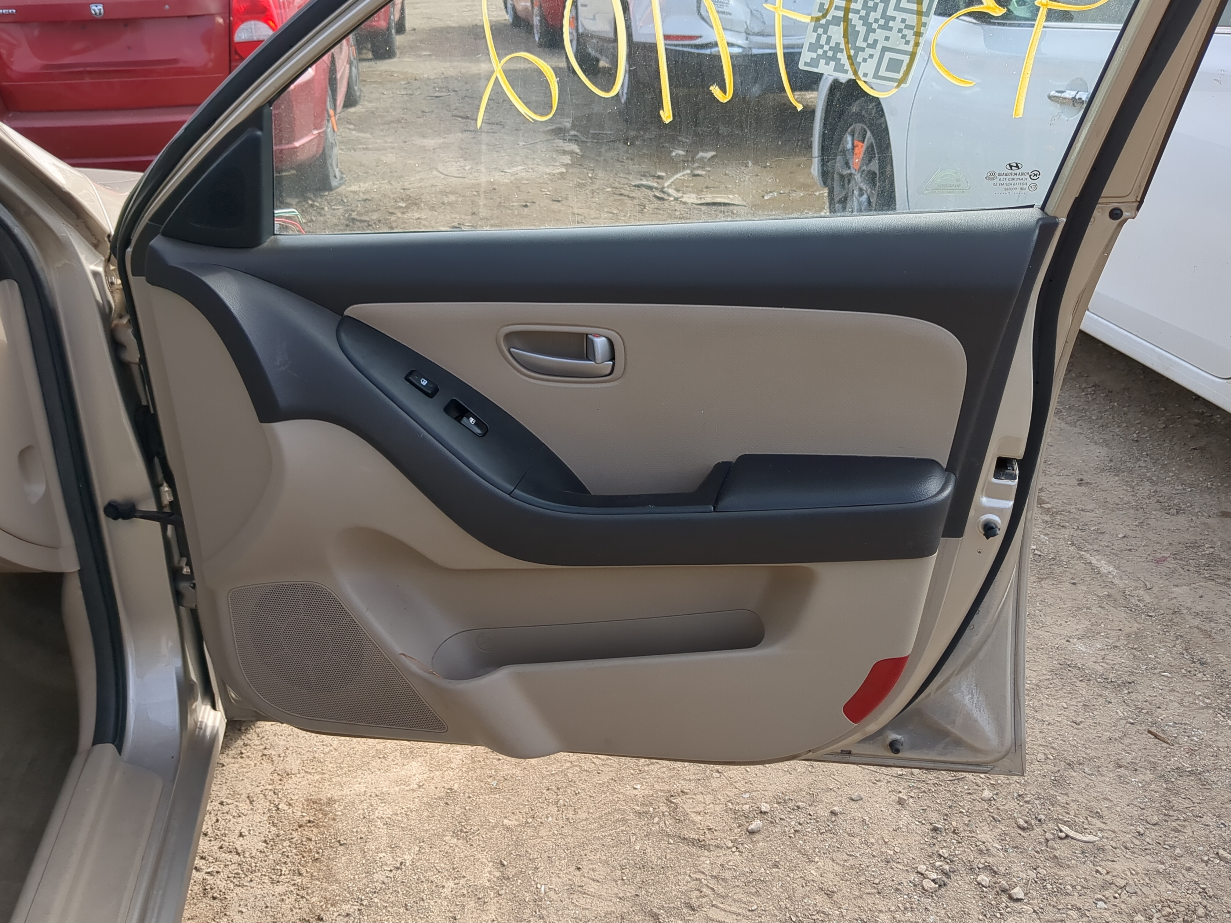 Picture of 2007 Hyundai Elantra Front Right Passenger Interior Door Panel Trim 1216877