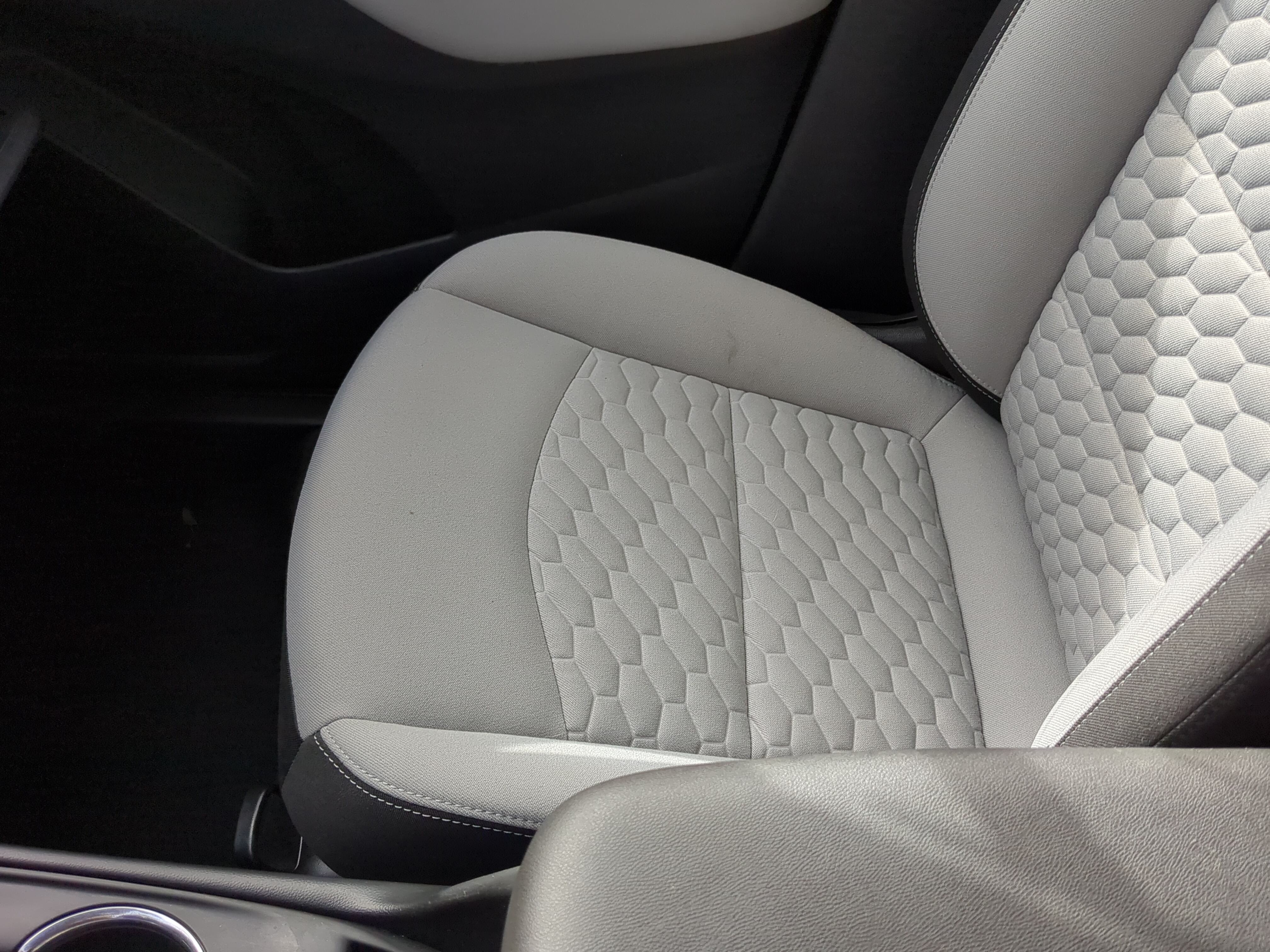 2018-2022 Chevrolet Equinox Passenger Front Seat Oem 1216989 - Oemusedautoparts1.com