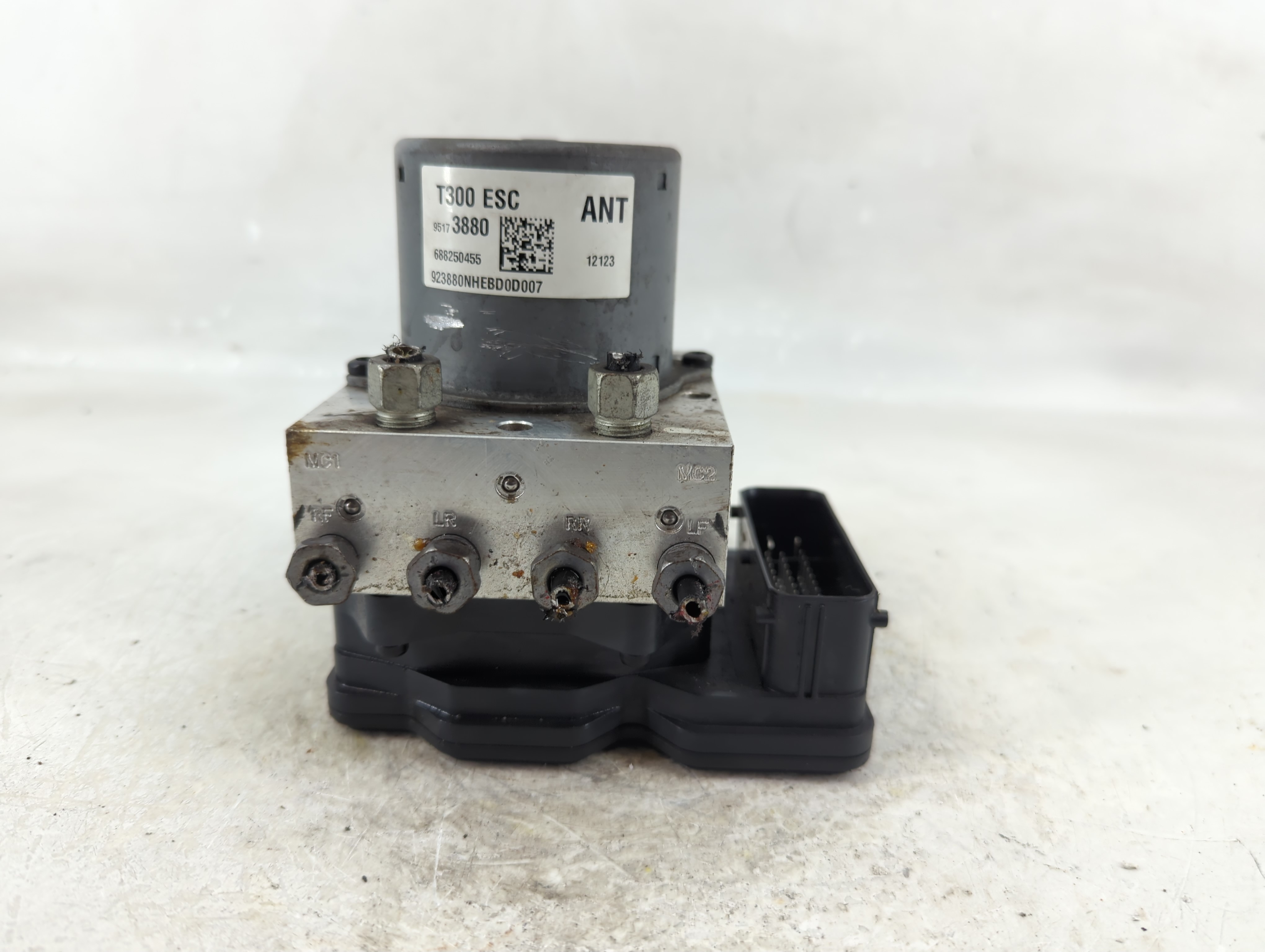 Picture of 2012-2013 Chevrolet Sonic Abs Pump Control Module 1217036
