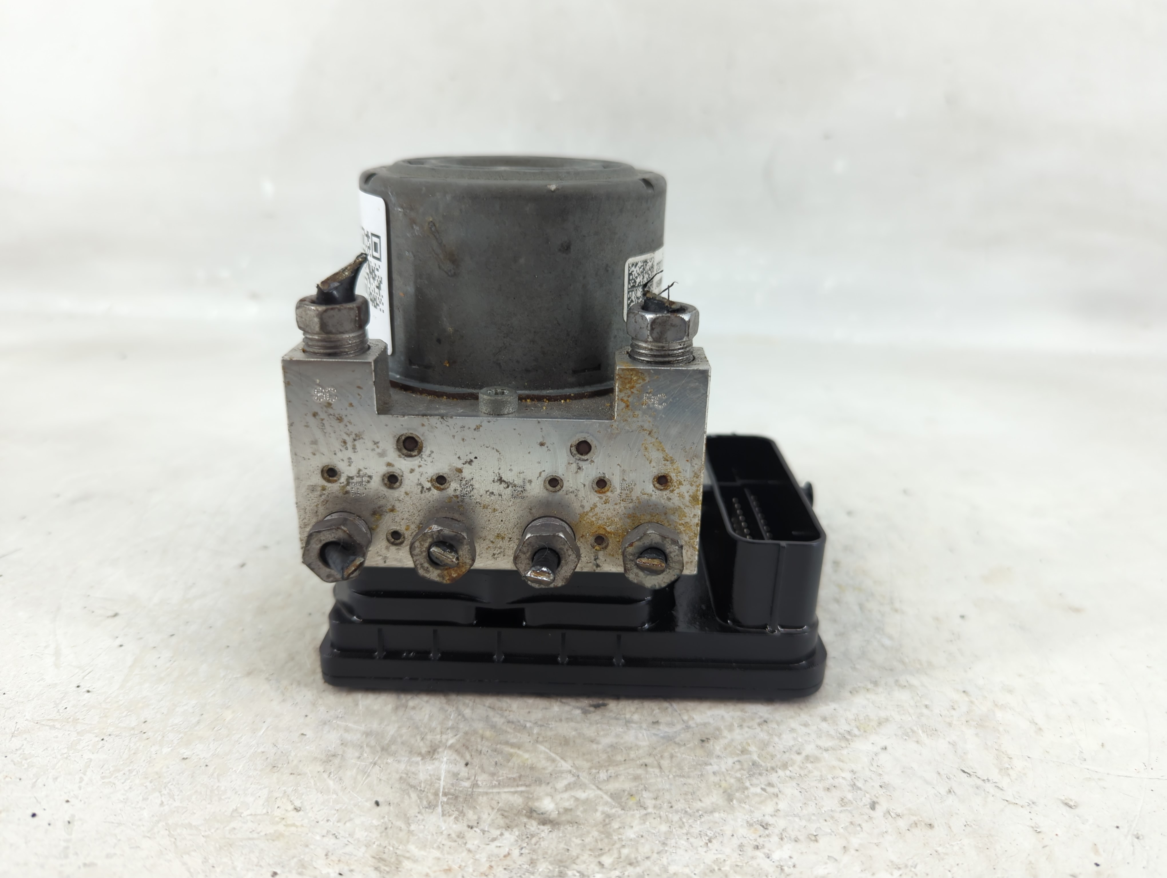 2014-2016 Cadillac Ats Abs Pump Control Module 1217037 - Oemusedautoparts1.com
