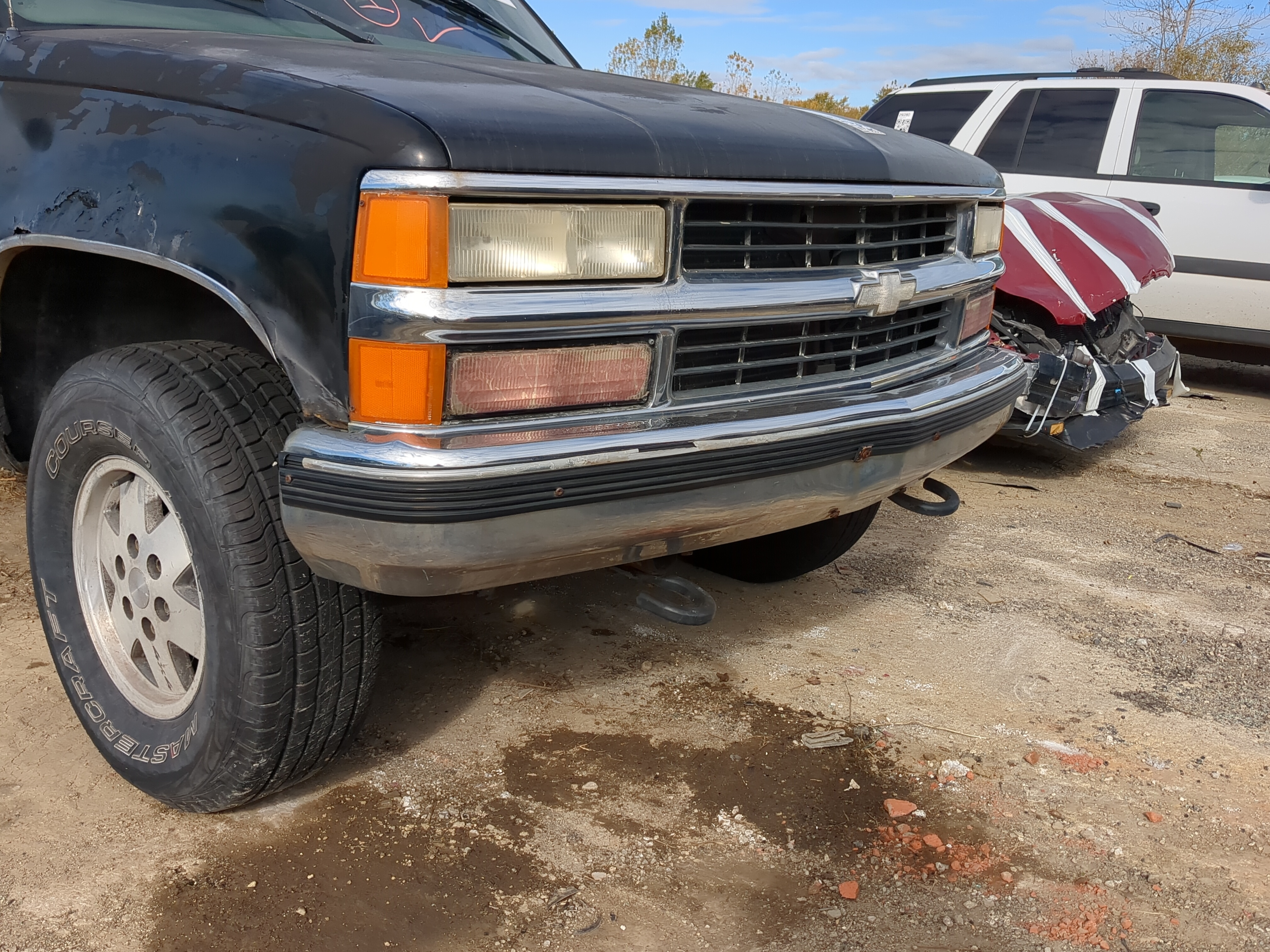 Chevrolet K1500 Front Bumper - Oem 1217084 - Oemusedautoparts1.com