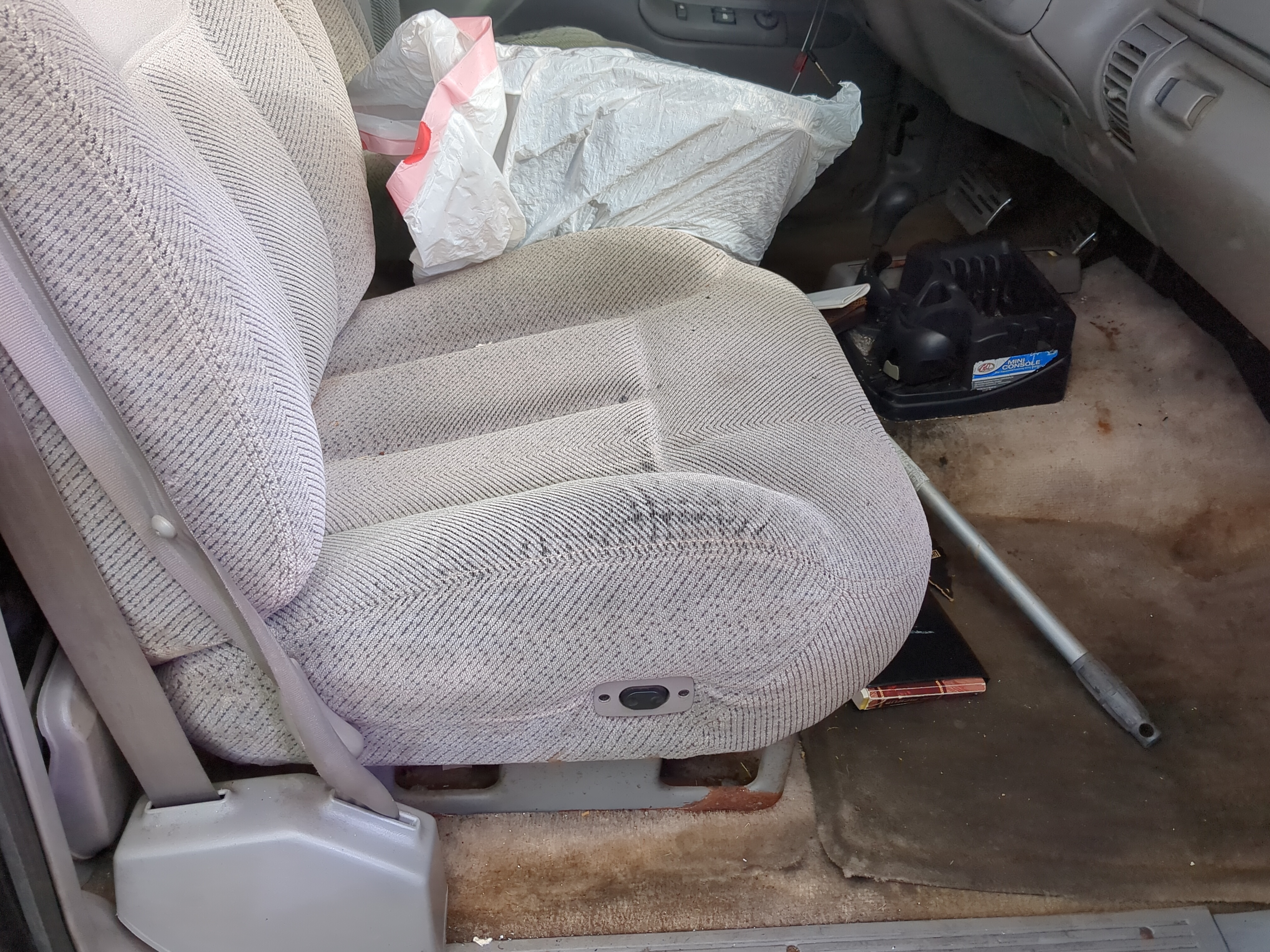 1998 Chevrolet K1500 Passenger Front Seat Oem 1217153 - Oemusedautoparts1.com