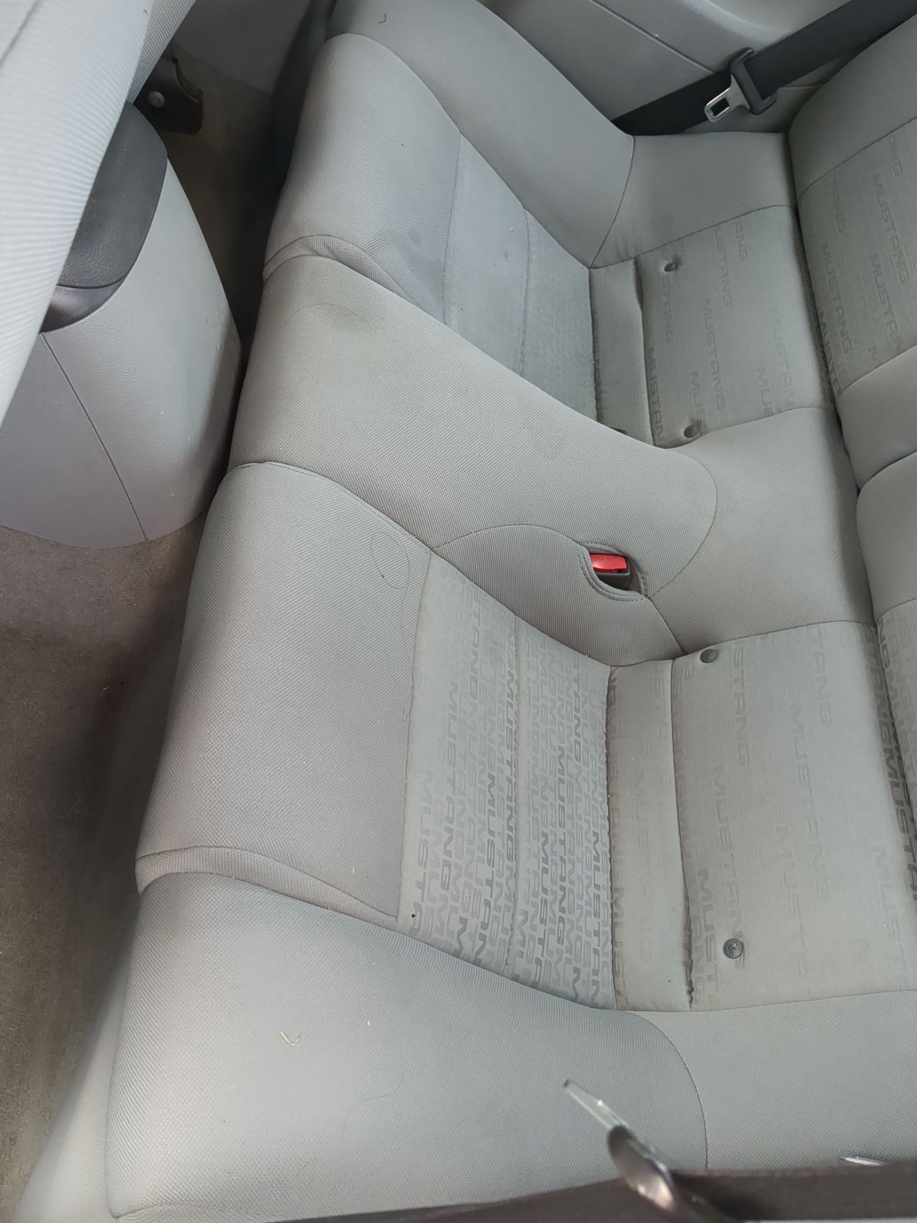 2007 Ford Mustang Rear Seat Oem 1217285 - Oemusedautoparts1.com