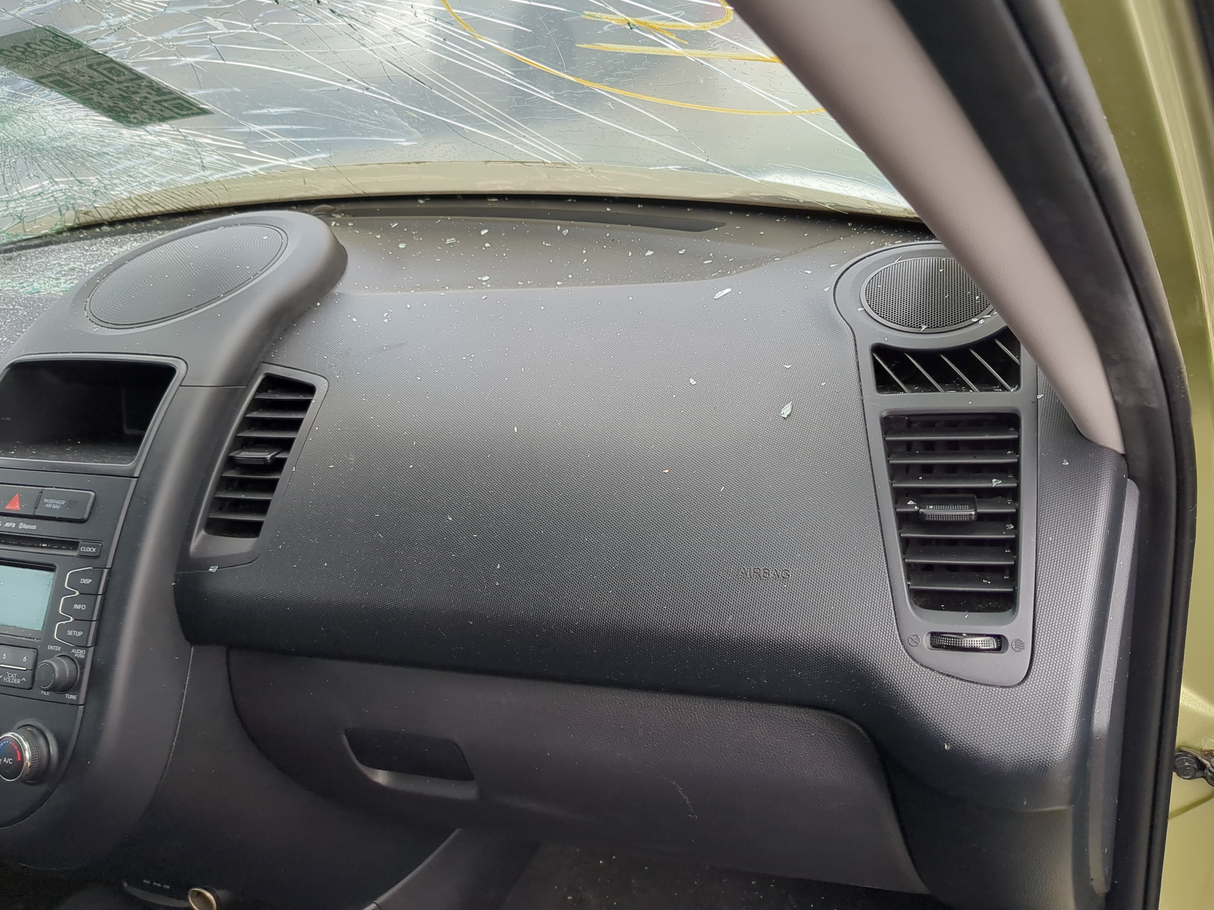 2012-2013 Kia Soul Air Bag Passenger Right Dashboard Oem 1217365 - Oemusedautoparts1.com