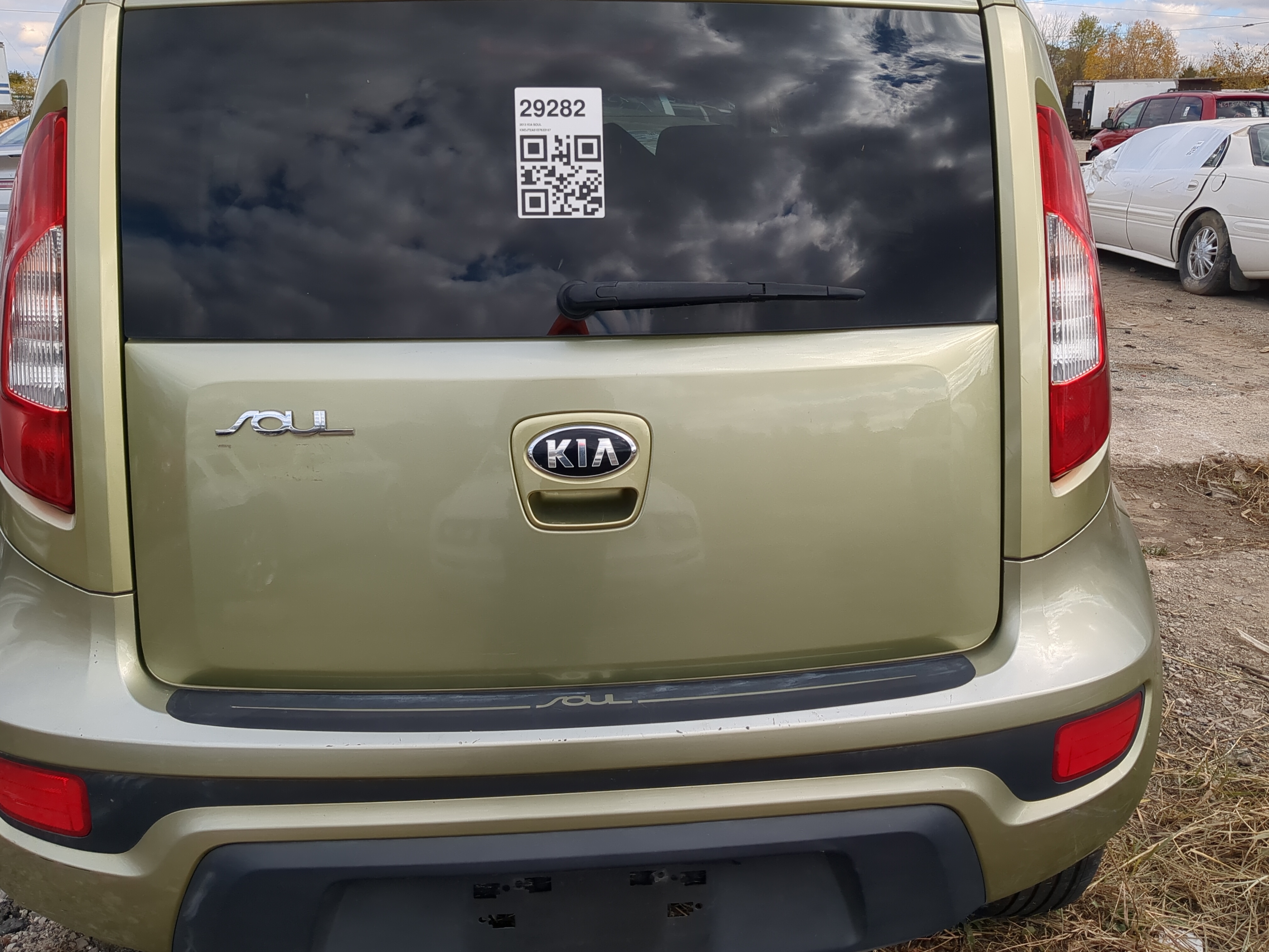 Picture of 2012-2013 Kia Soul Trunk/decklid/hatch/tailgate Oem 1217375