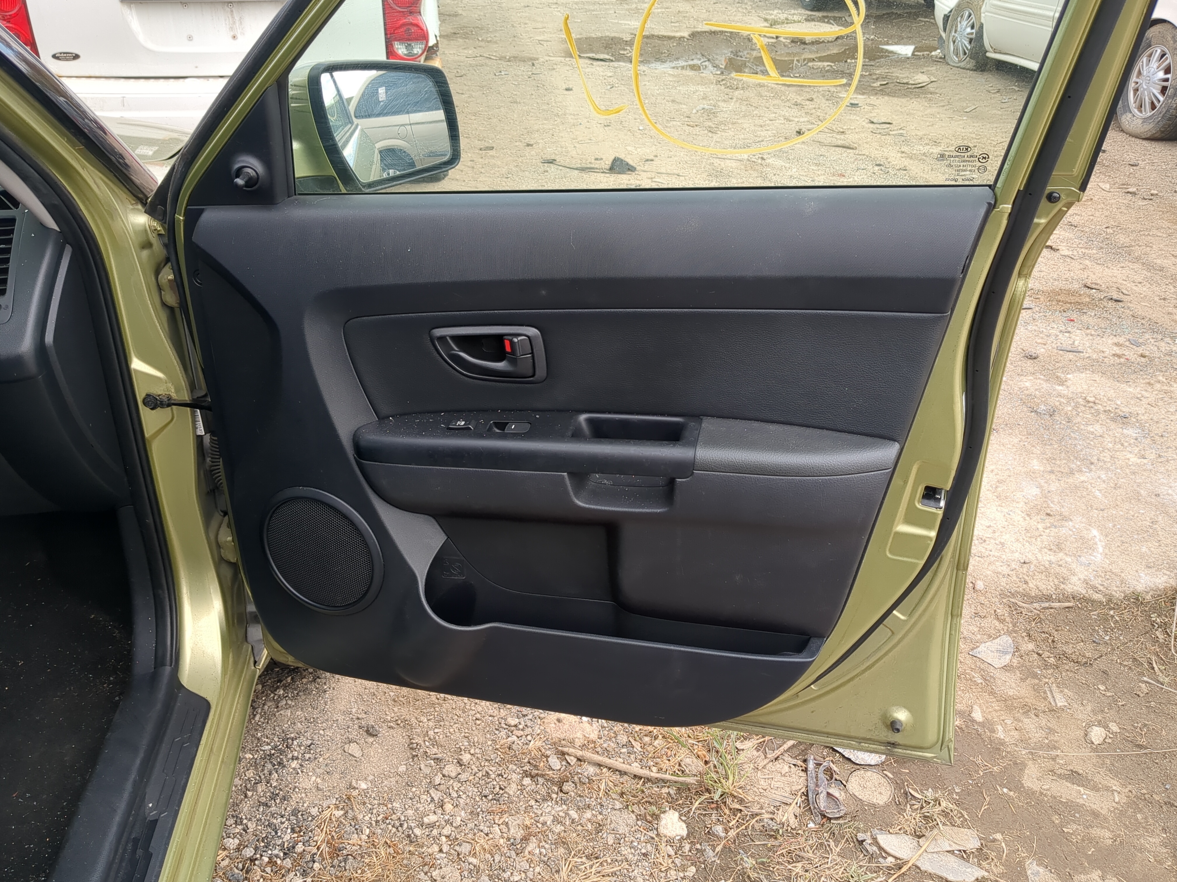 Picture of 2013 Kia Soul Front Right Passenger Interior Door Panel Trim 1217429