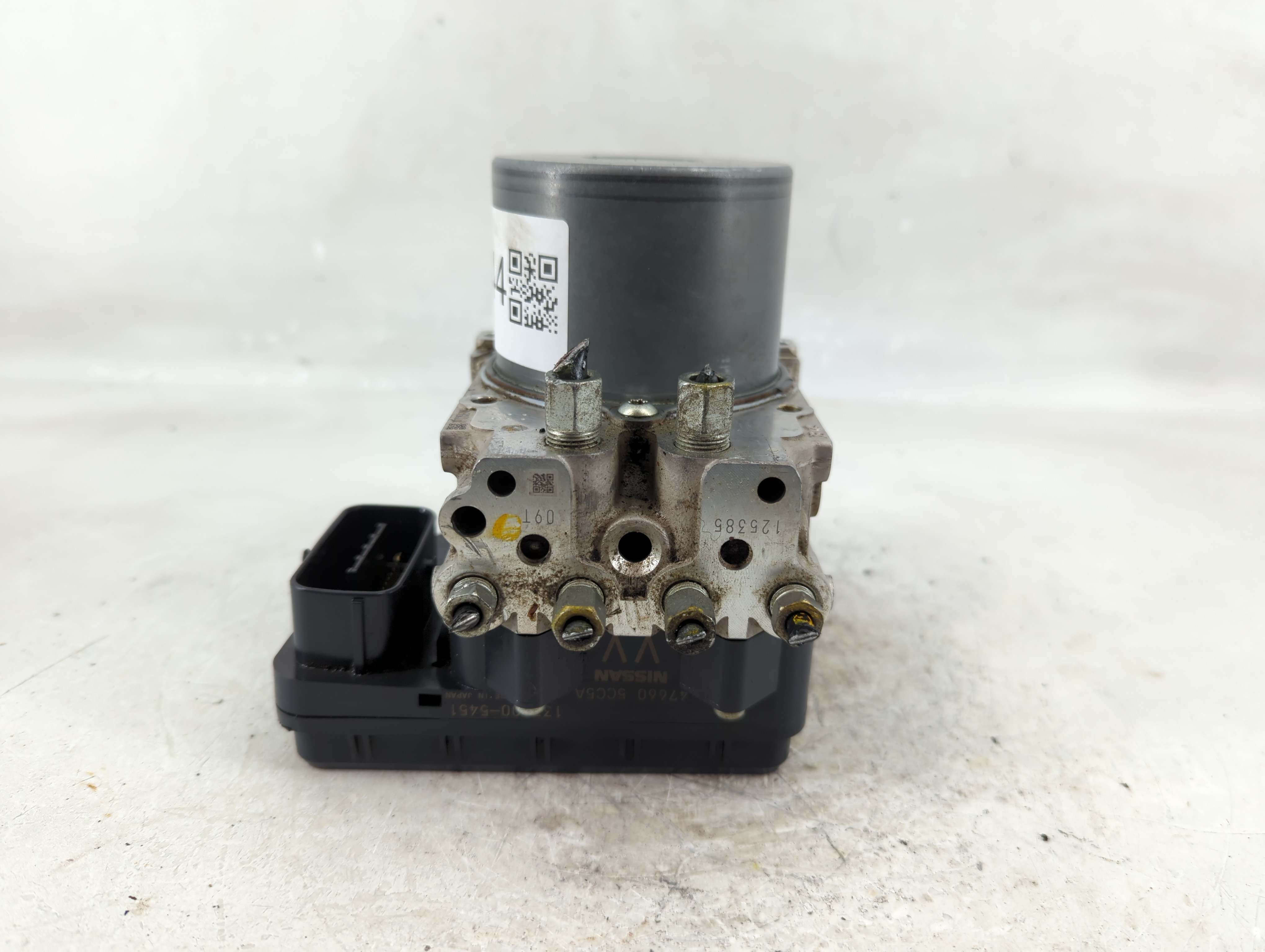 2017-2018 Infiniti Q60 Abs Pump Control Module 1217644 - Oemusedautoparts1.com