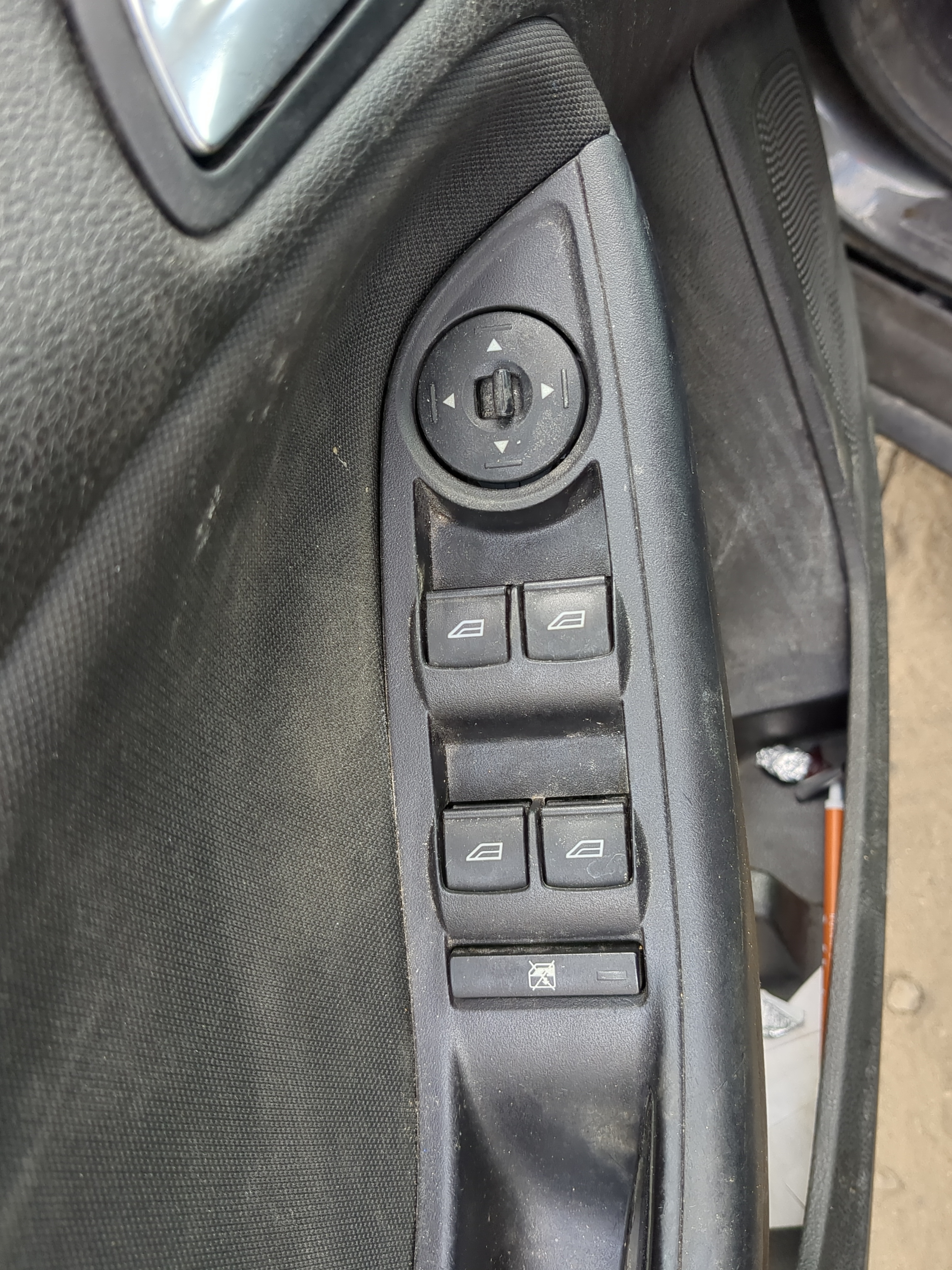 Picture of 2012-2018 Ford Focus Driver Left Door Master Power Window Switch 1217804