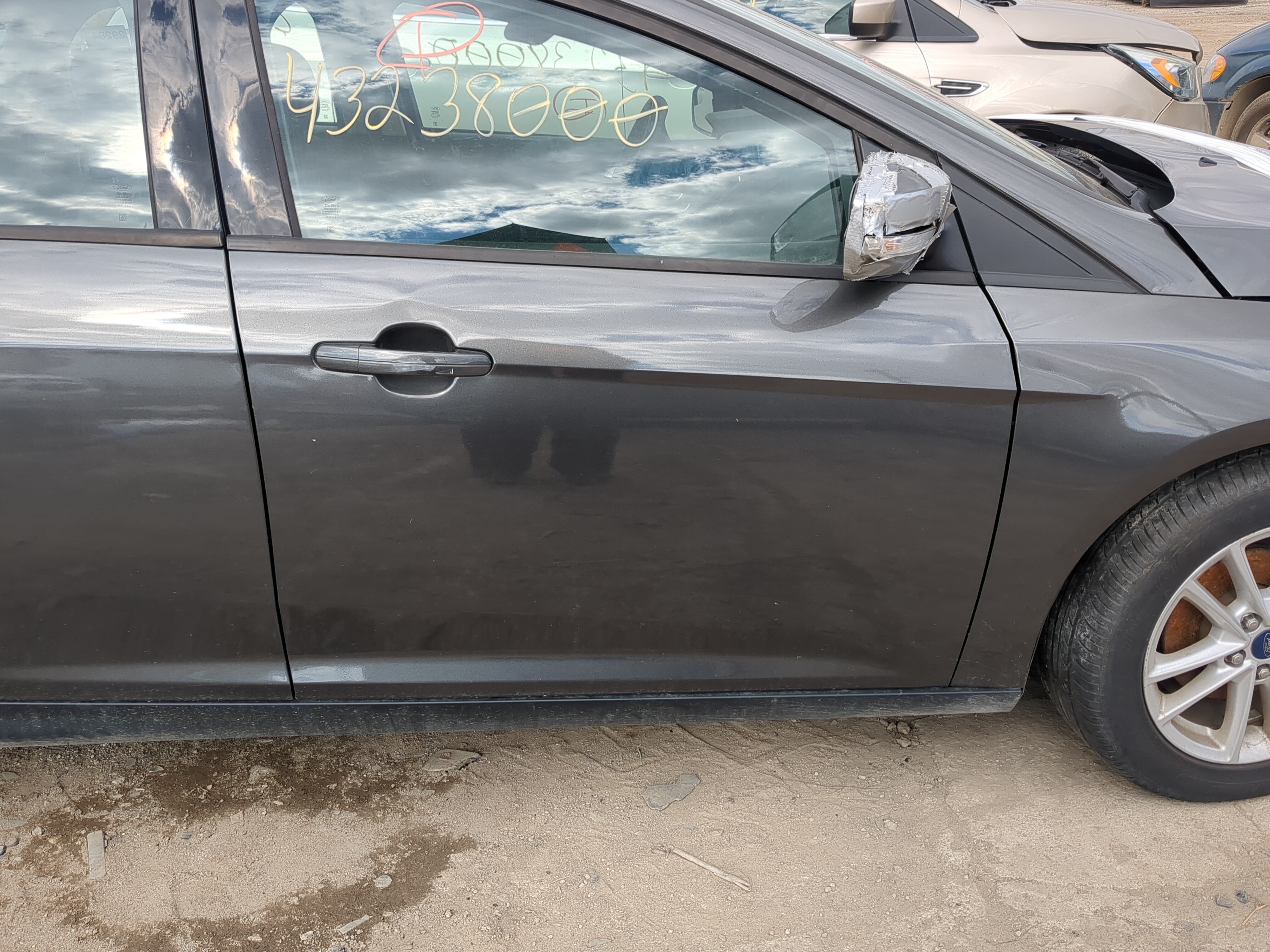 2015-2018 Ford Focus Passenger Front Door Oem 1217814 - Oemusedautoparts1.com