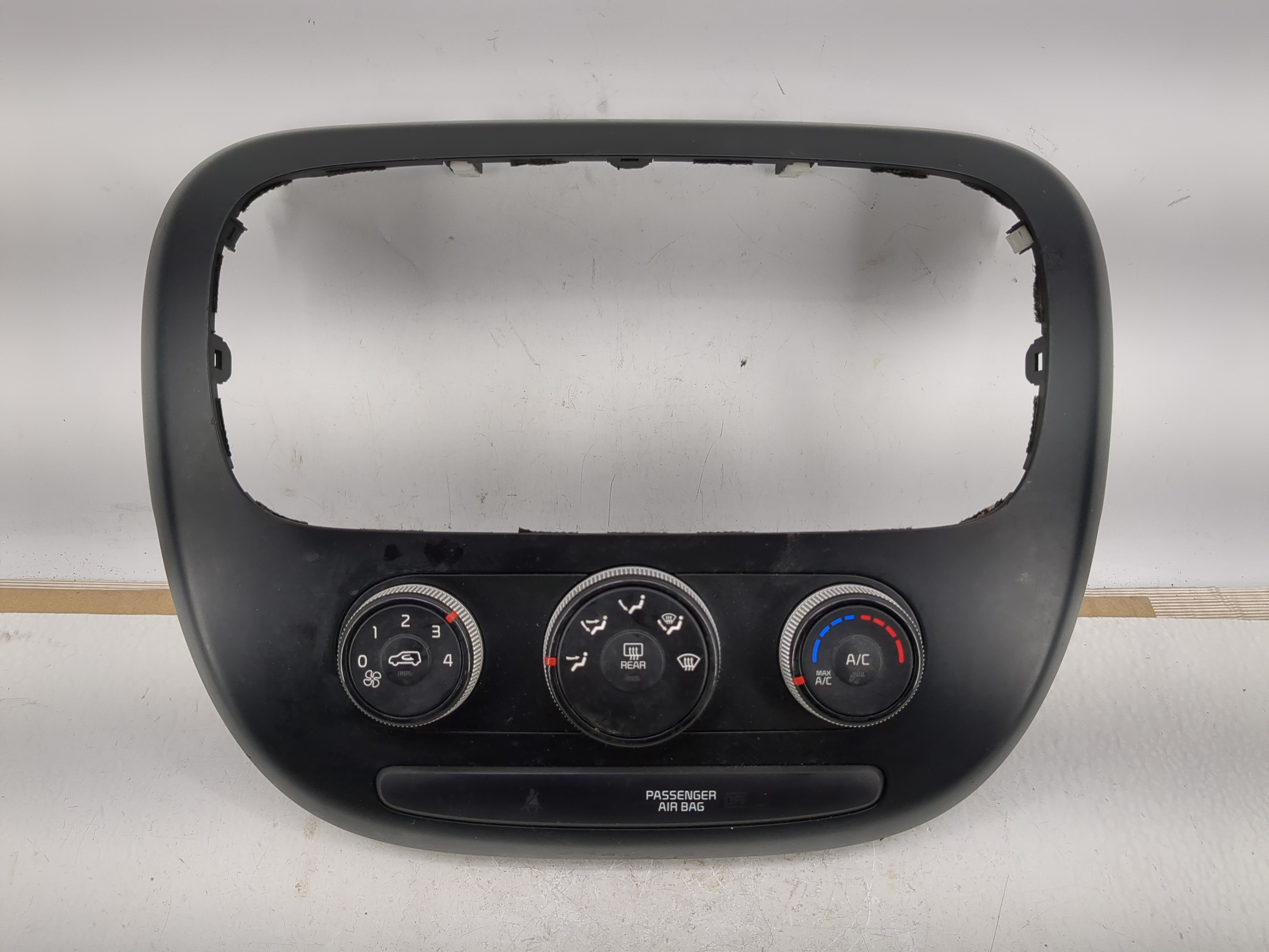 Picture of 2014-2016 Kia Soul Ac Heater Roof Climate Control 97250-b2xxx 1217845