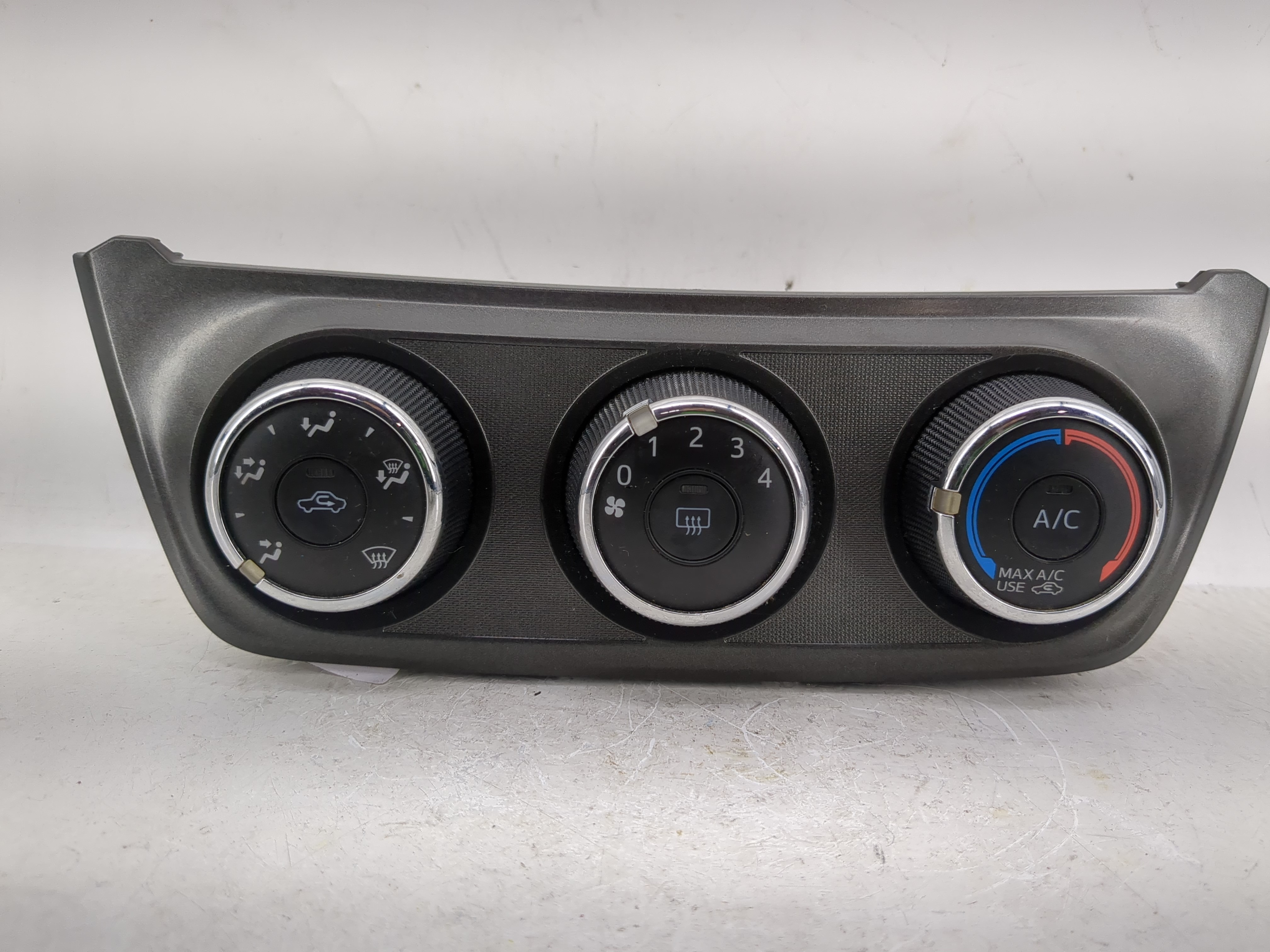 Picture of 2014-2019 Toyota Corolla Ac Heater Roof Climate Control 55406-02470 1217852
