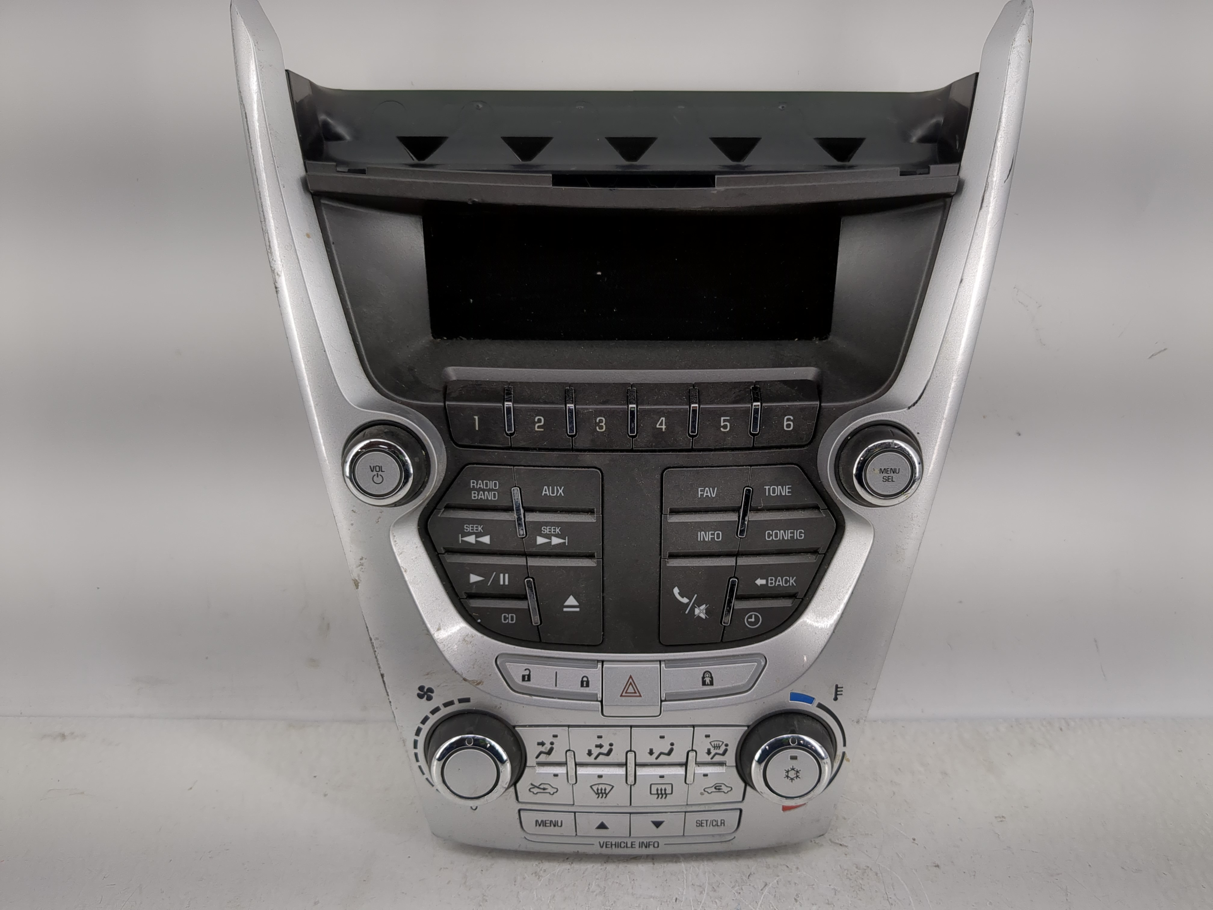 2010-2011 Gmc Terrain Radio Control Panel 1217867 - Oemusedautoparts1.com