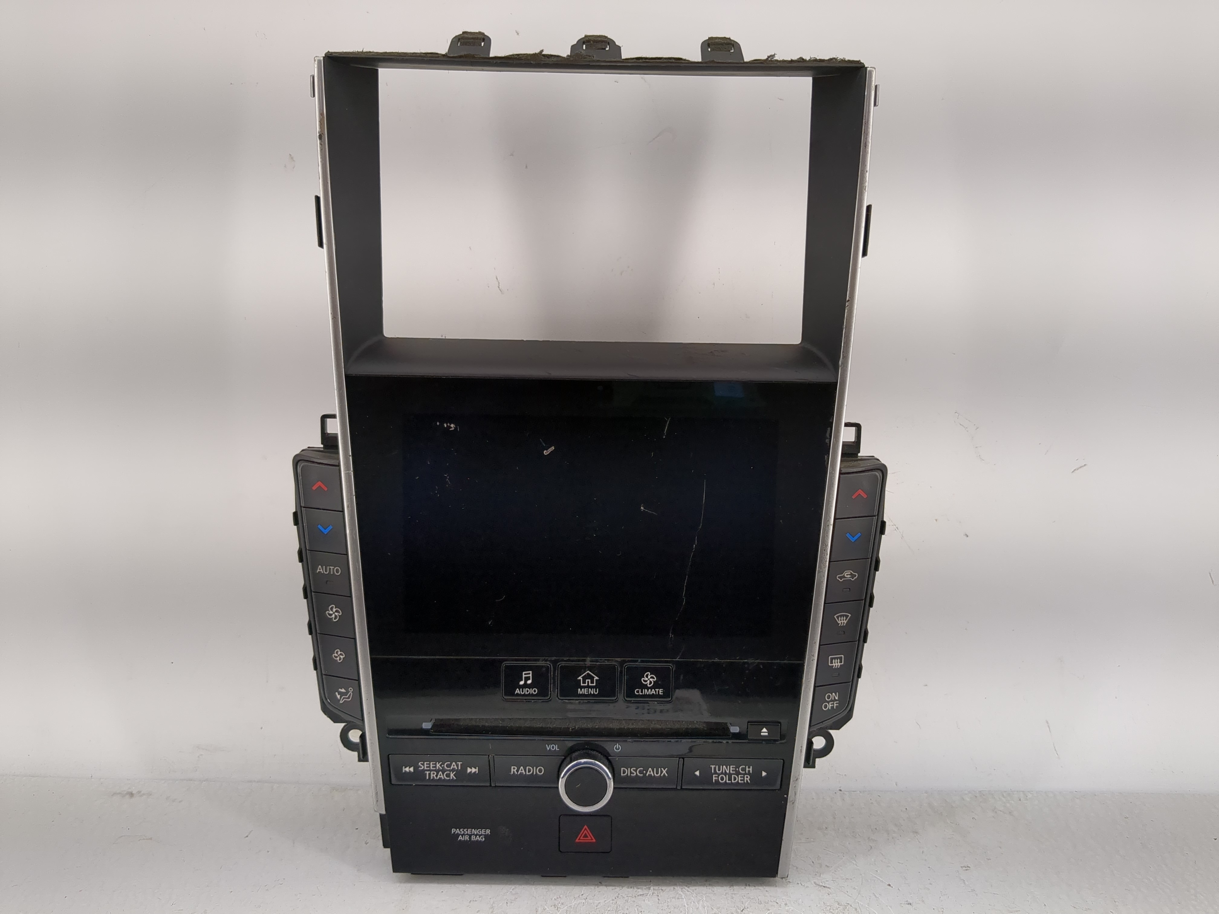 Picture of Infiniti Q50 Radio Control Panel 1217868