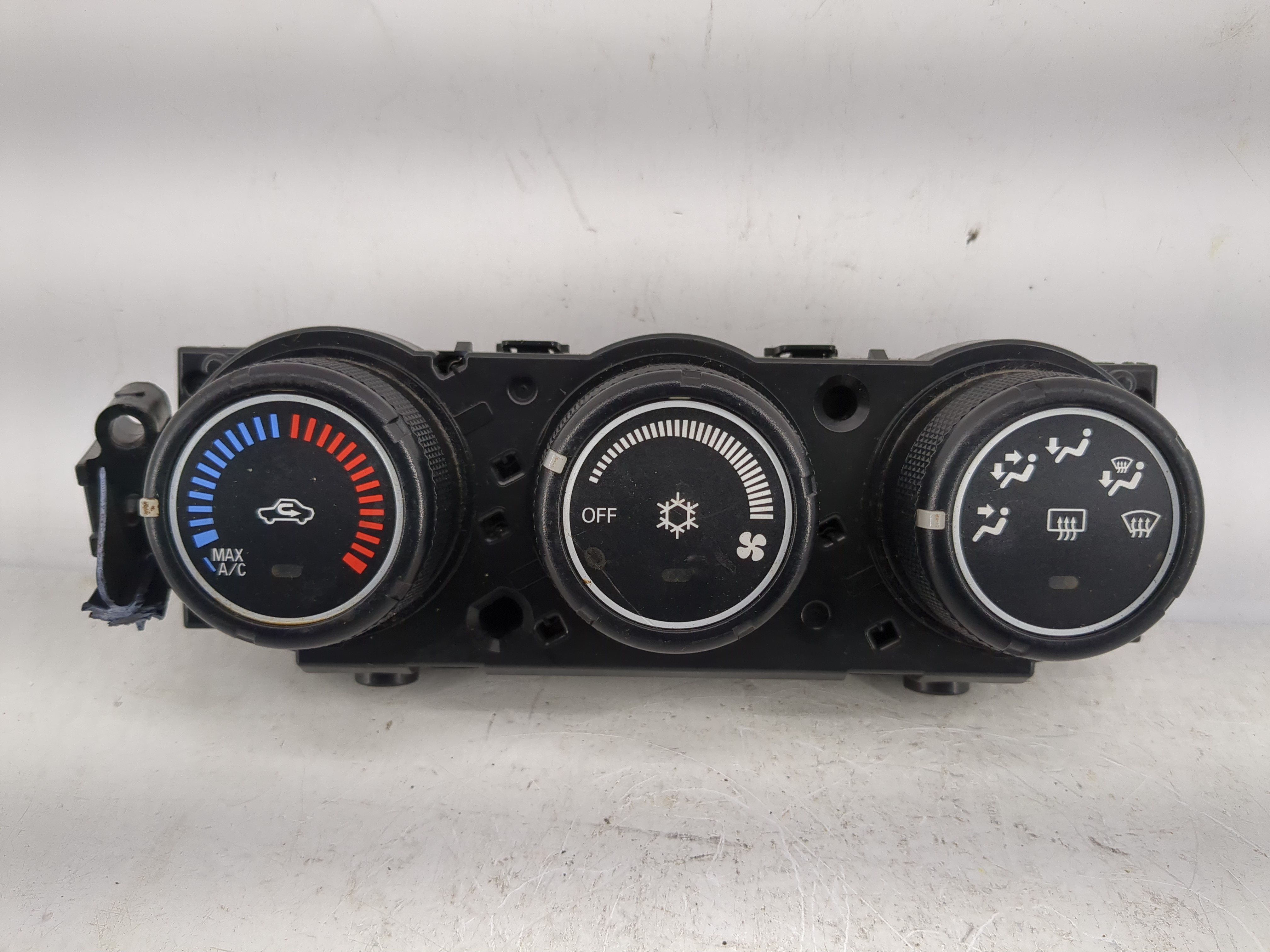 Picture of 2011 Mitsubishi Outlander Sport Ac Heater Roof Climate Control Temperature Oem 1217870