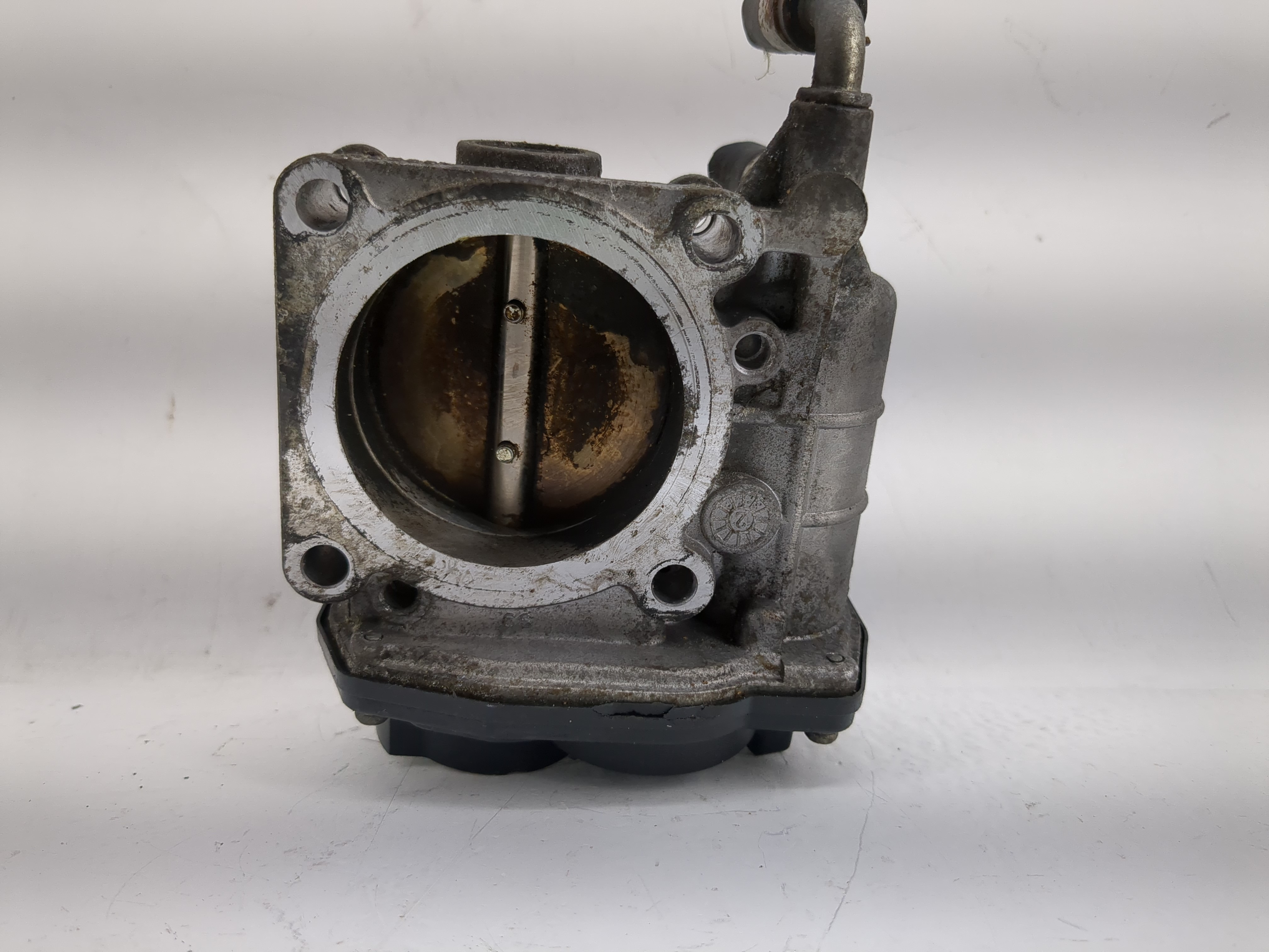 2011-2015 Nissan Rogue Throttle Body 1217893 - Oemusedautoparts1.com