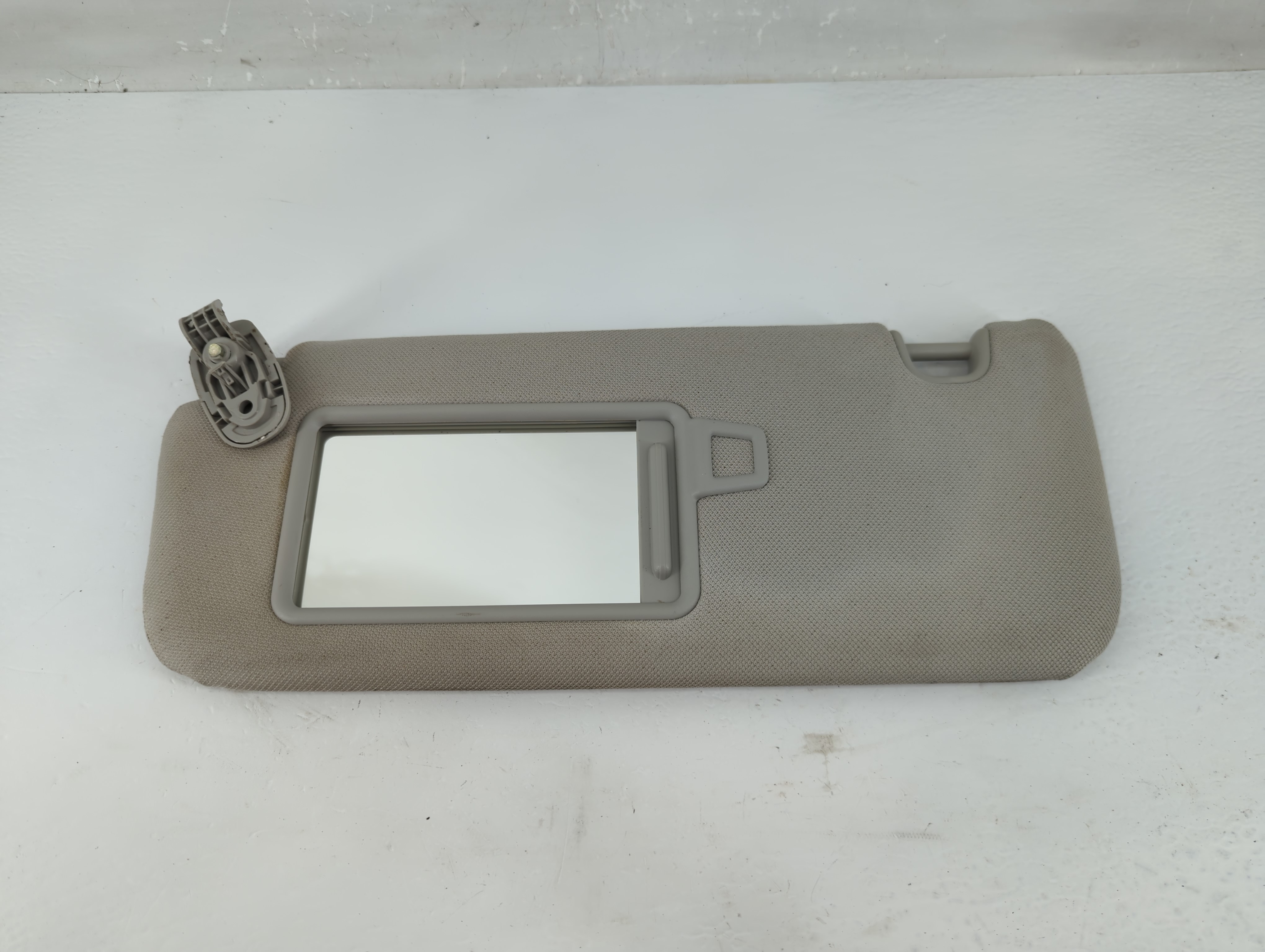 2021-2021 Kia Sorento Driver Sun Visor Mirror Left Sunvisor Beige 1217933 - Oemusedautoparts1.com