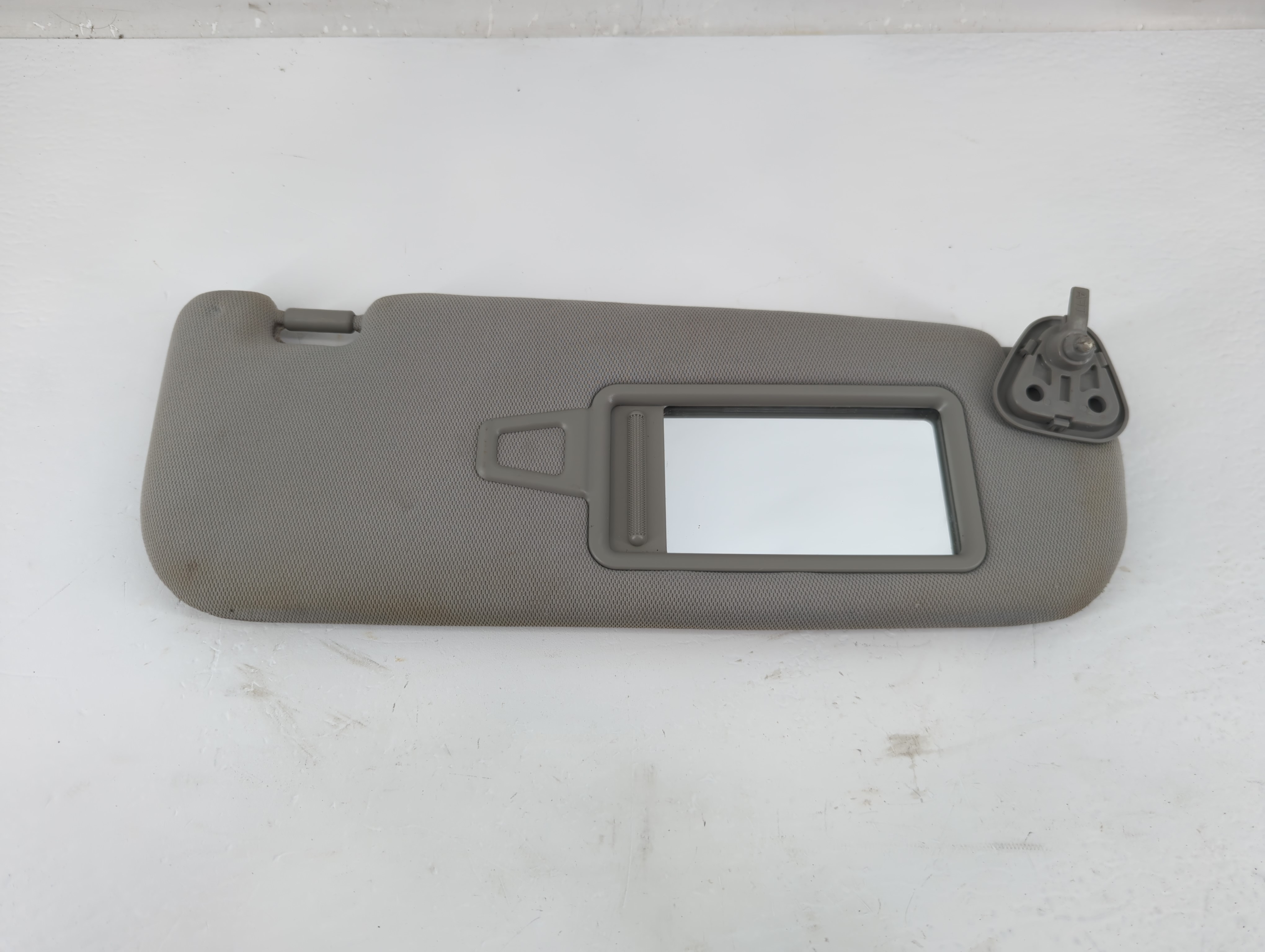 2011-2016 Kia Optima Passenger Sun Visor Mirror Right Sunvisor Grey 1217937 - Oemusedautoparts1.com