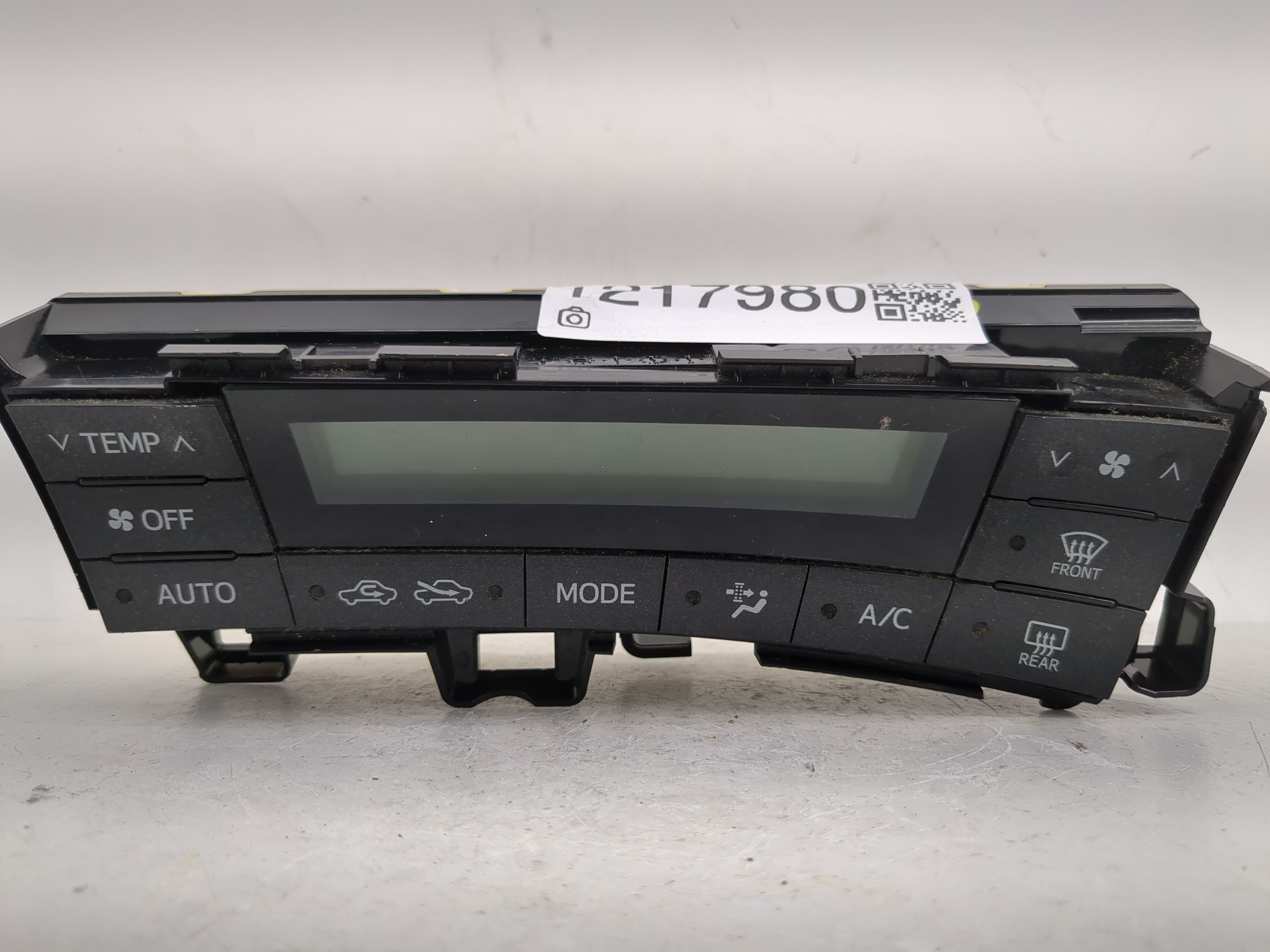 2010-2011 Toyota Prius Ac Heater Roof Climate Control 55900-47020 1217980 - Oemusedautoparts1.com
