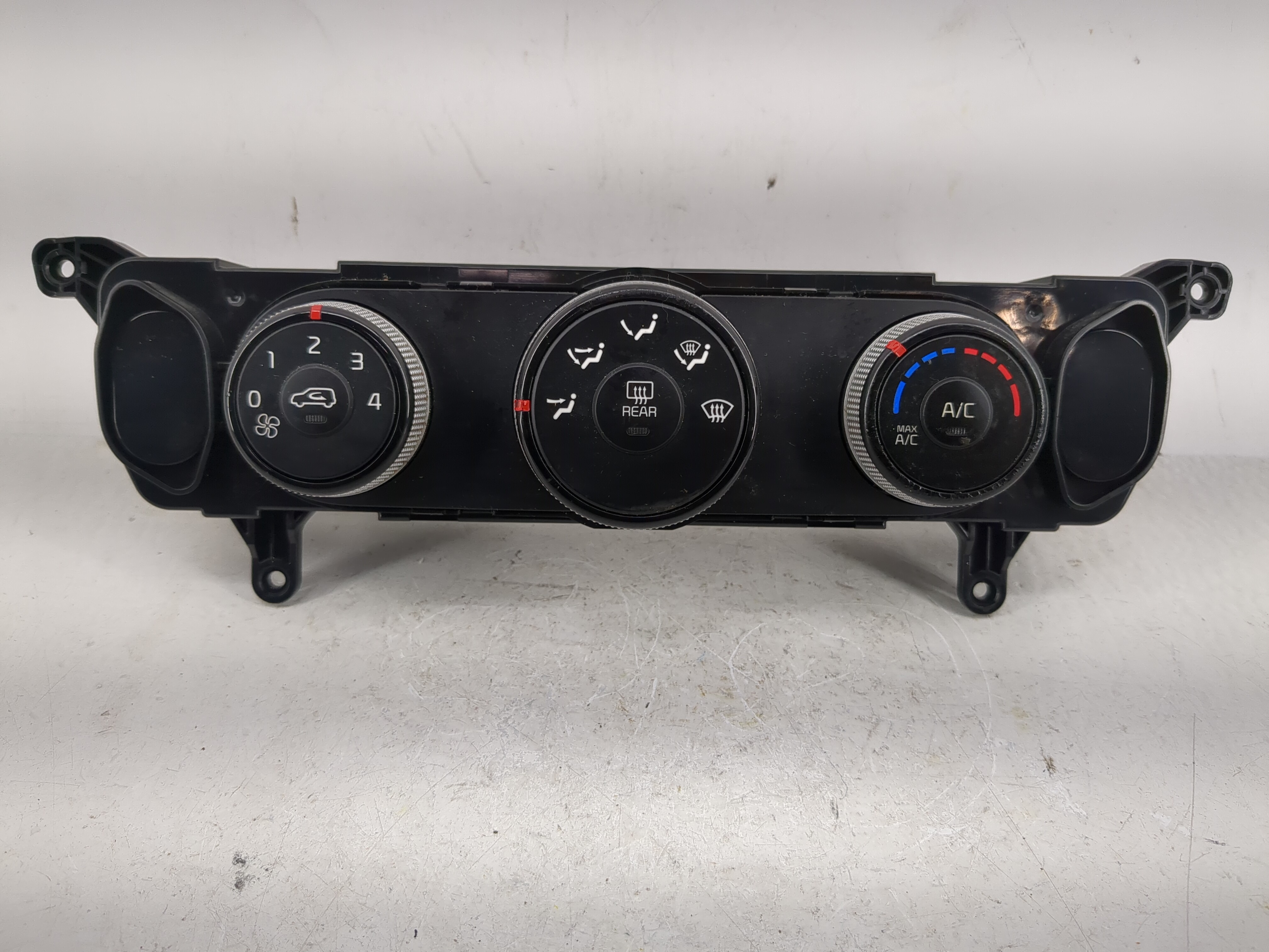 Picture of 2014-2016 Kia Soul Ac Heater Roof Climate Control 97250-b2xxx 1217987